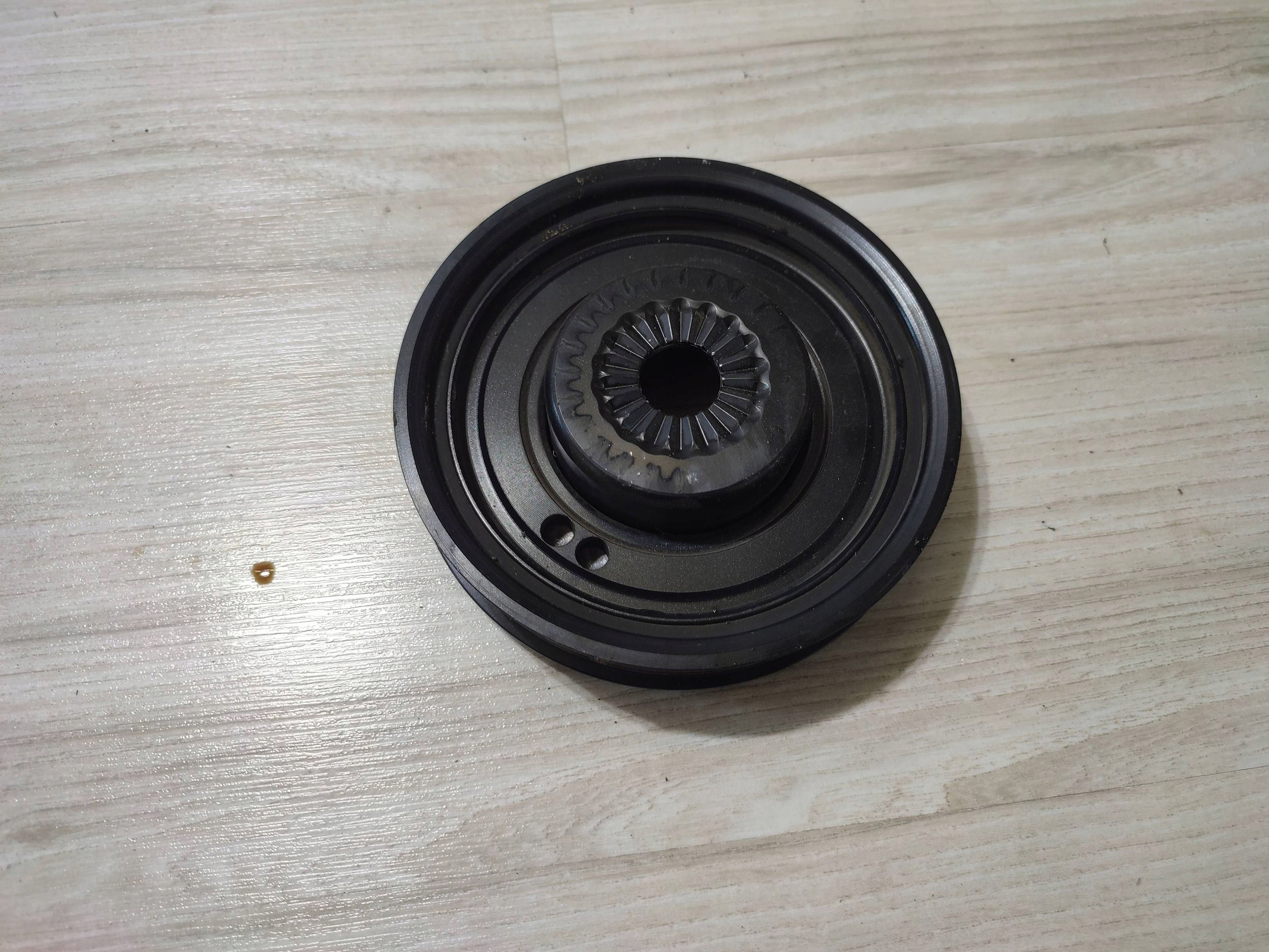 Skoda Scala 2020 crank pulley