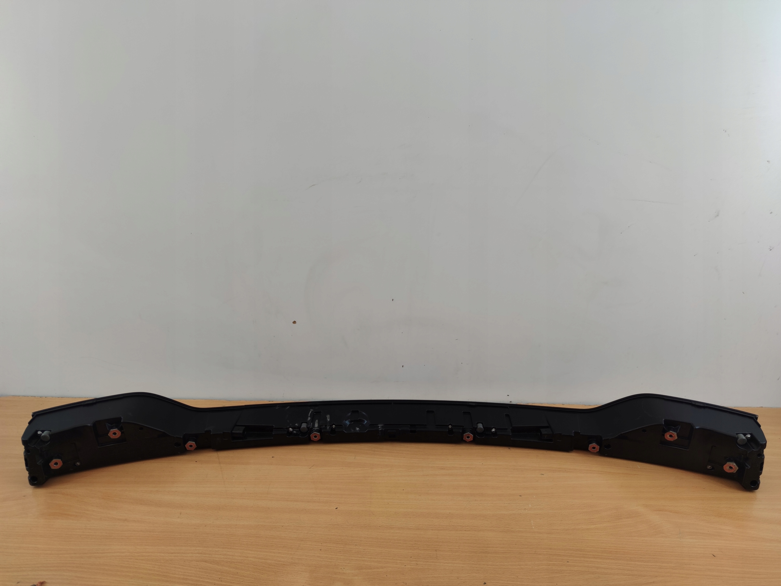 PORSCHE CAYENNE III 9Y TURBO S light rear part central