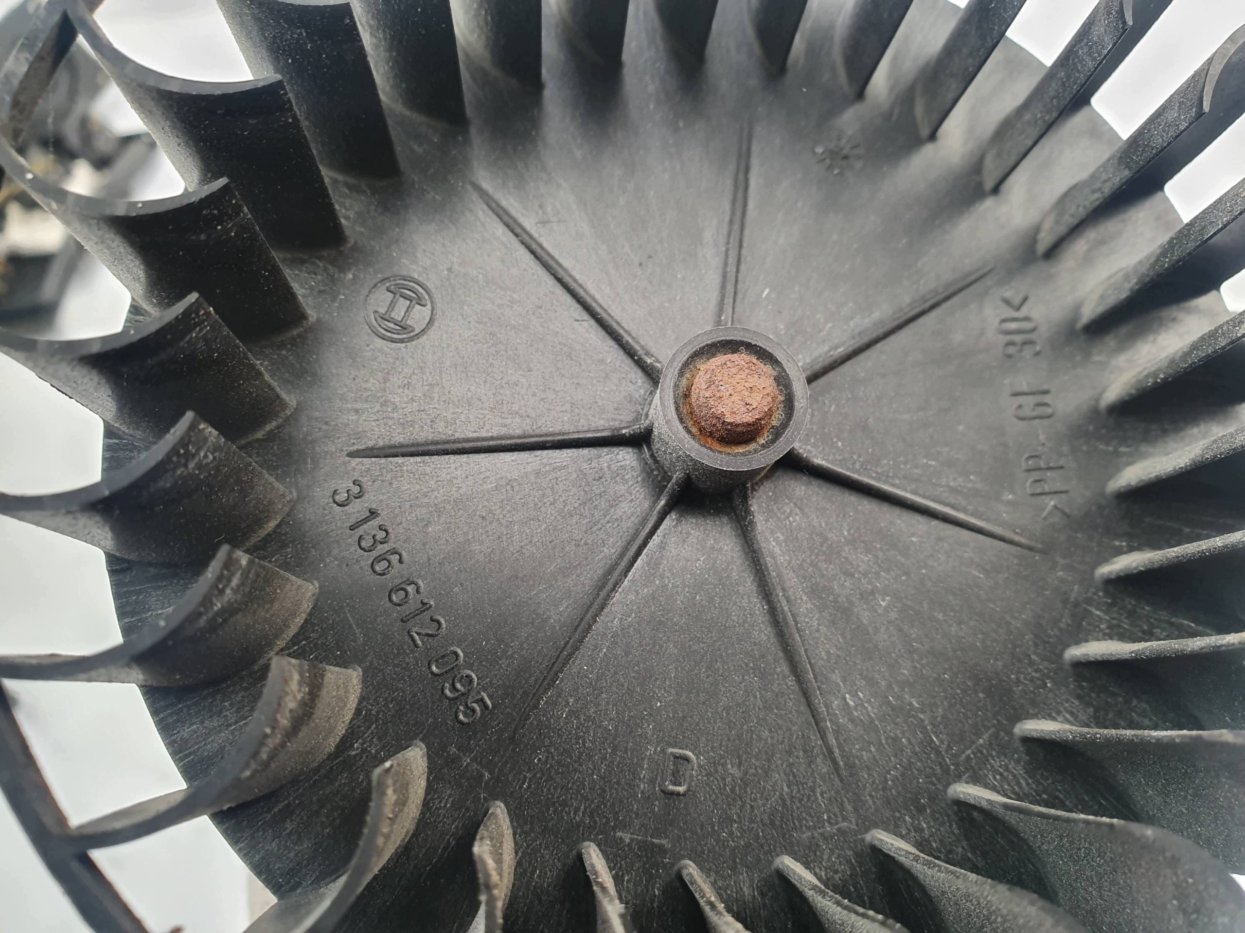 VENTOLA cabina 1502802 SCANIA 94D 260