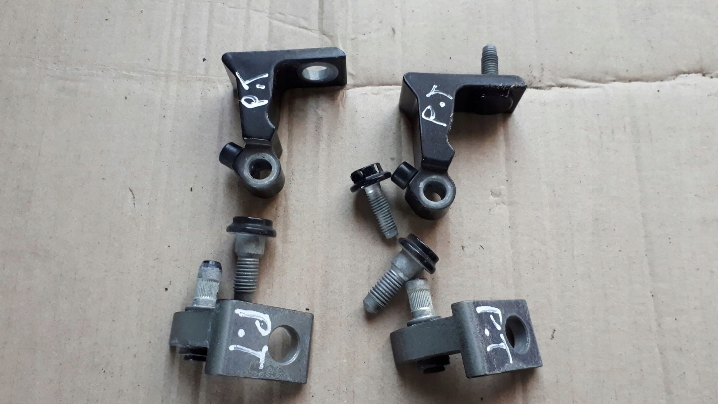 S7 4G A7 hinge hinges door right right rear part rear. LZ9Y