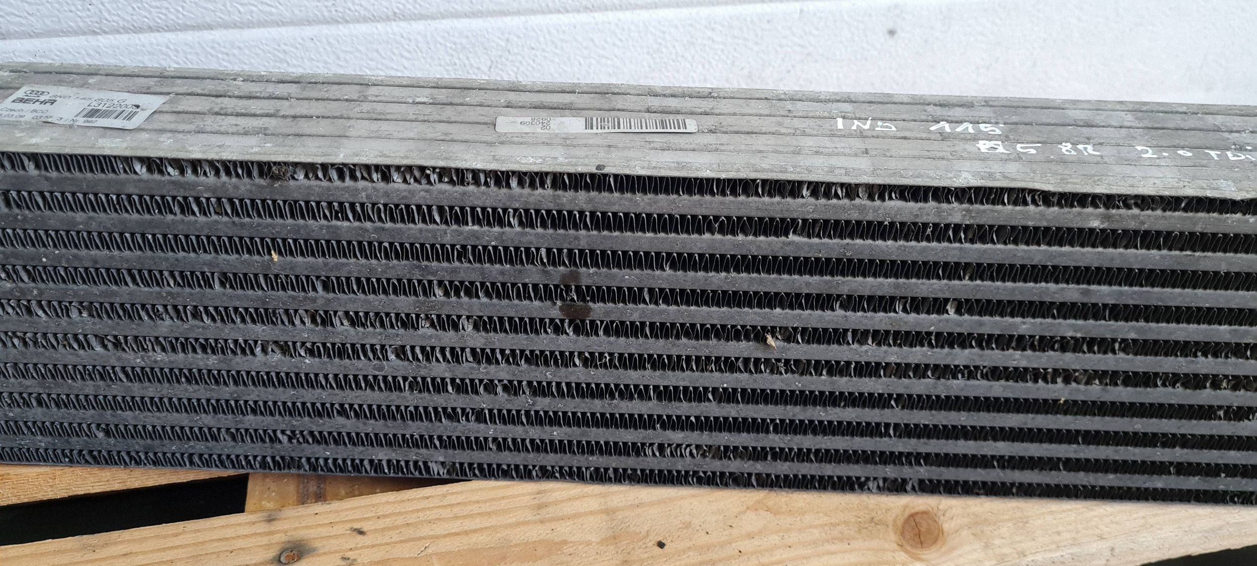 Q5 8R Kühler INTERCOOLER luft 8K0145805G 2.0 TDI A4 B8 A5 8T