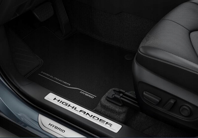 Toyota Highlander Originálne velúrové koberčeky komplet PW210-0E014 Oe