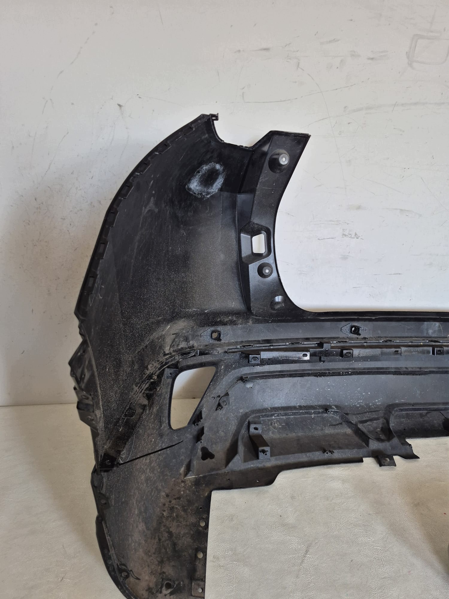 MITSUBISHI ECLIPSE CROSS LIFT 21- bumper rear part rear PDC