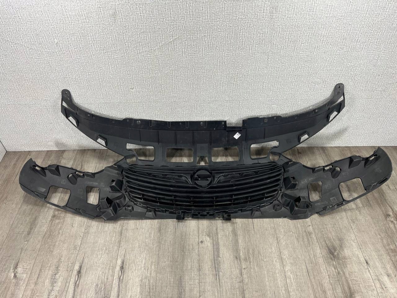 OPEL COMBO E 2018-2024 grill grille front 9816859580