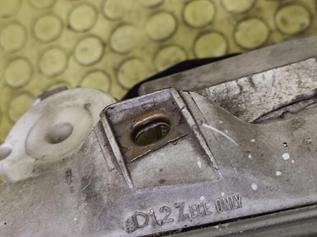 VW PASSAT B4 REFLEKTOR light right front
