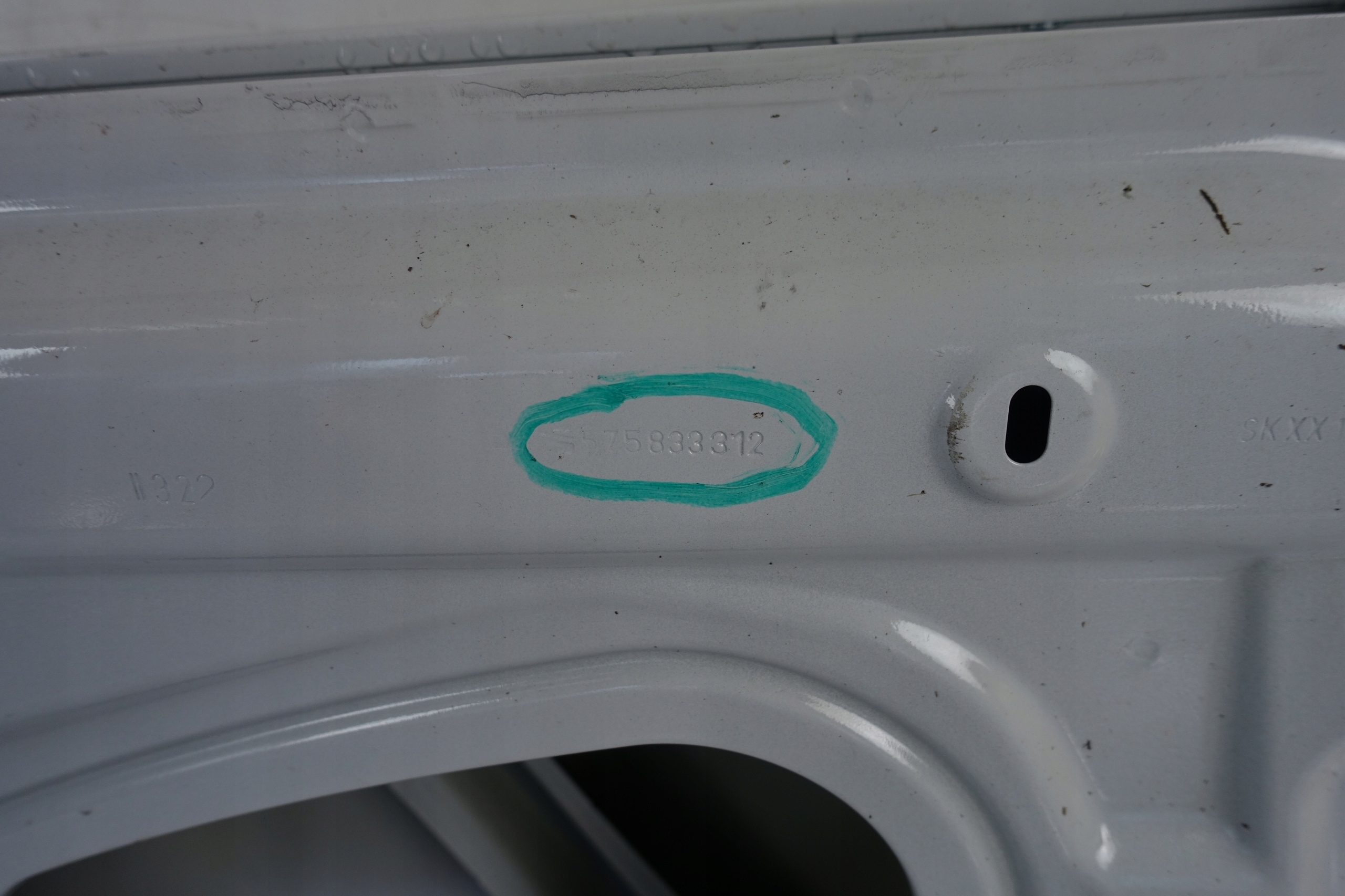 SEAT ATECA 2016- door rear. right rear part 575833312
