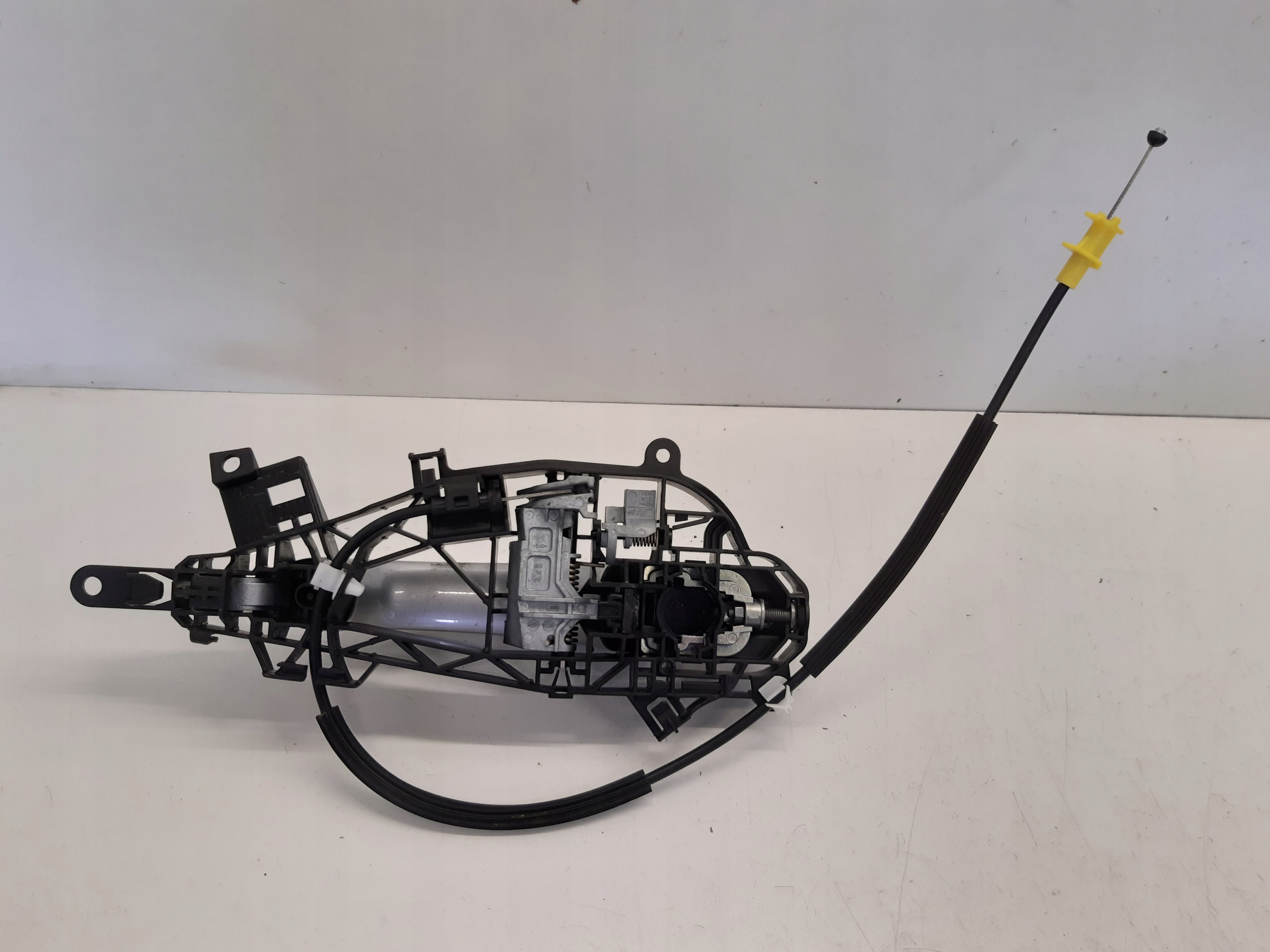 handle left rear part Z176 Opel Astra J