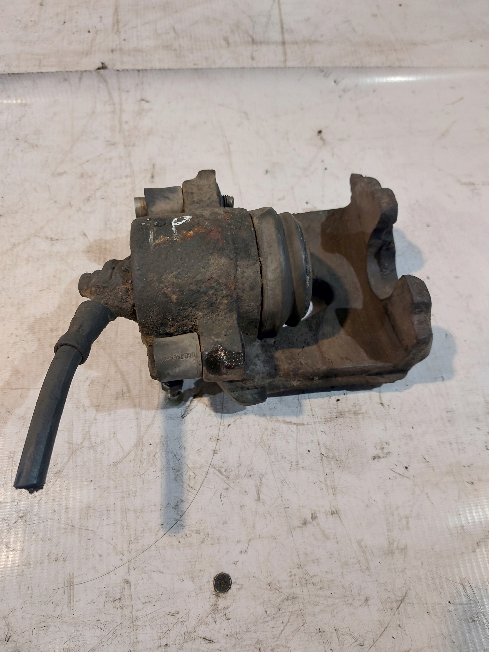 caliper brake left front VW BORA 1.9TDI