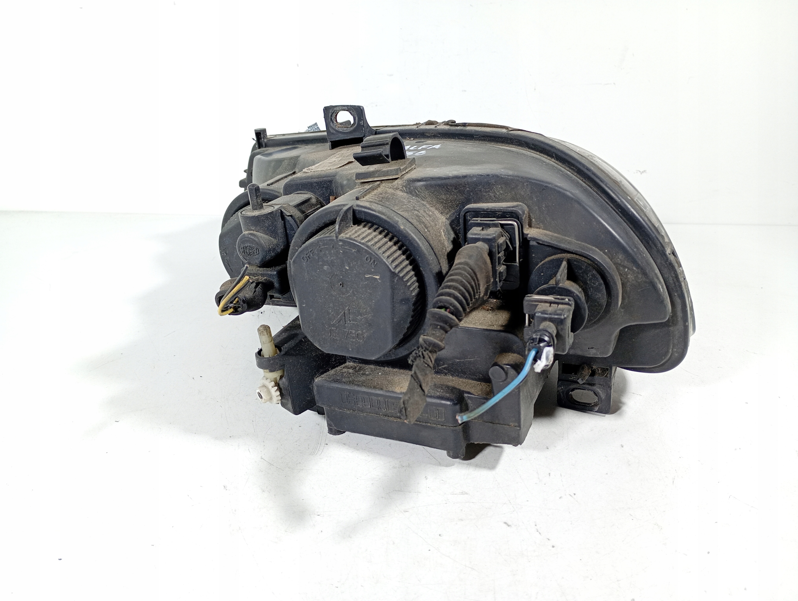 Alfa Romeo 147 FL 00-10 REFLEKTOR right front front OE 60695647