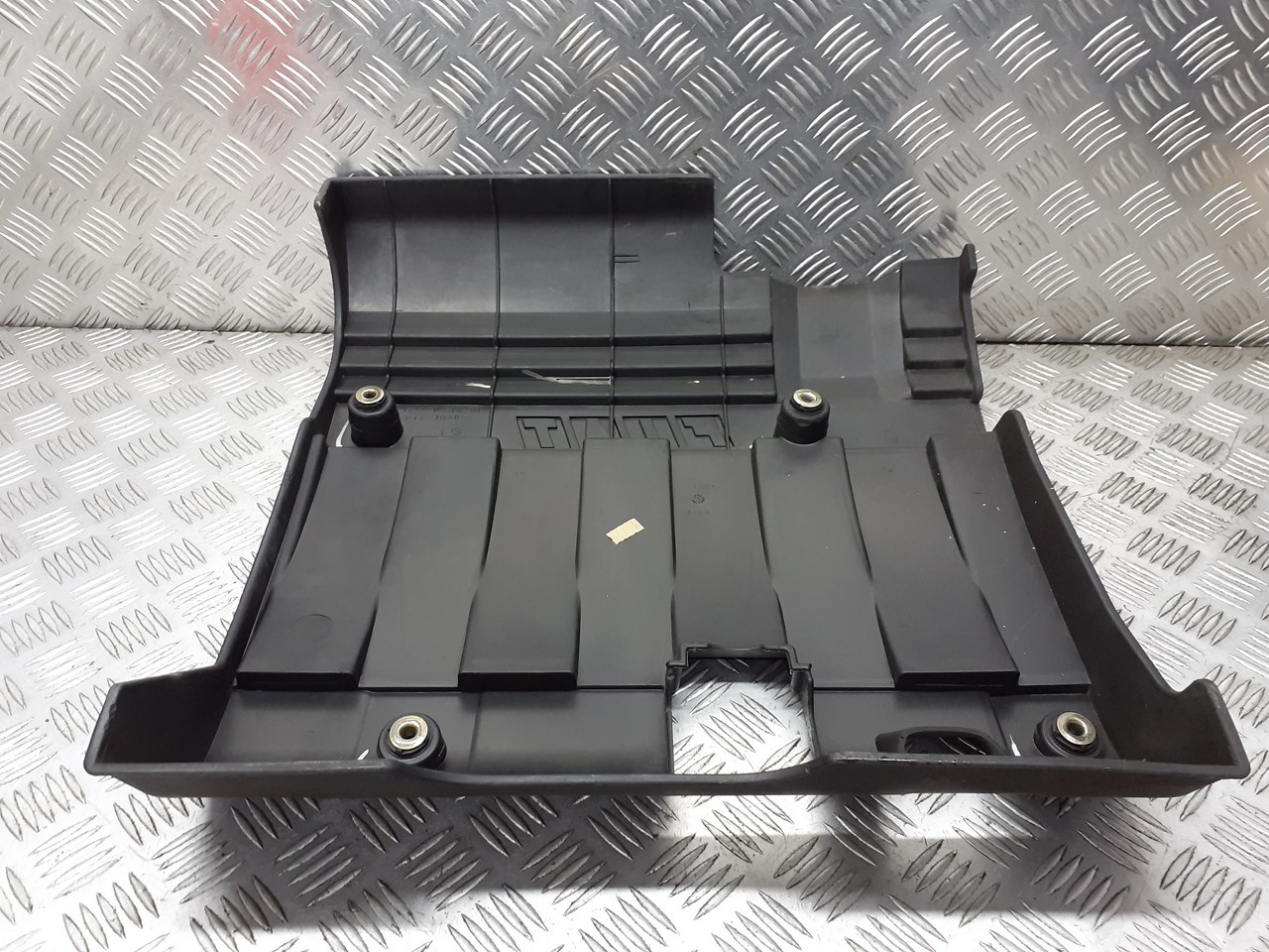 крышка защита Двигателя FIAT STILO 1.6