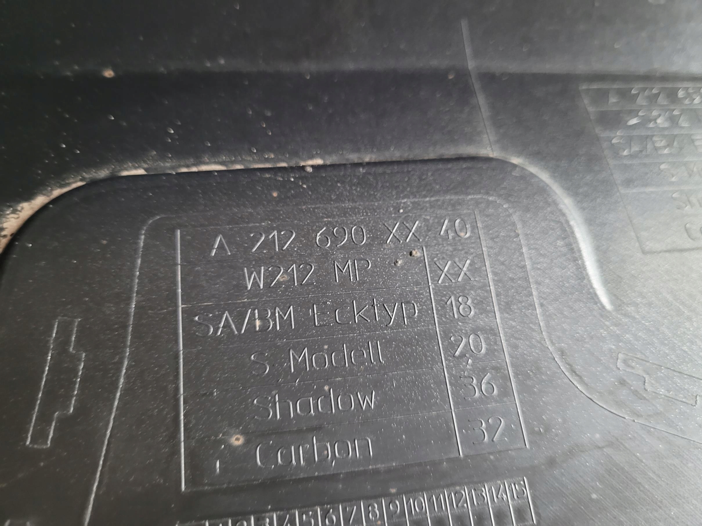 moulding threshold left threshold left MERCEDES E W212 LIFT AMG sedan