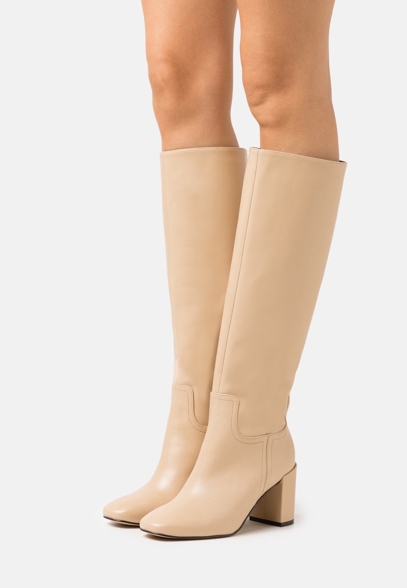 Klasické vkládací kozačky Cosmparis 36