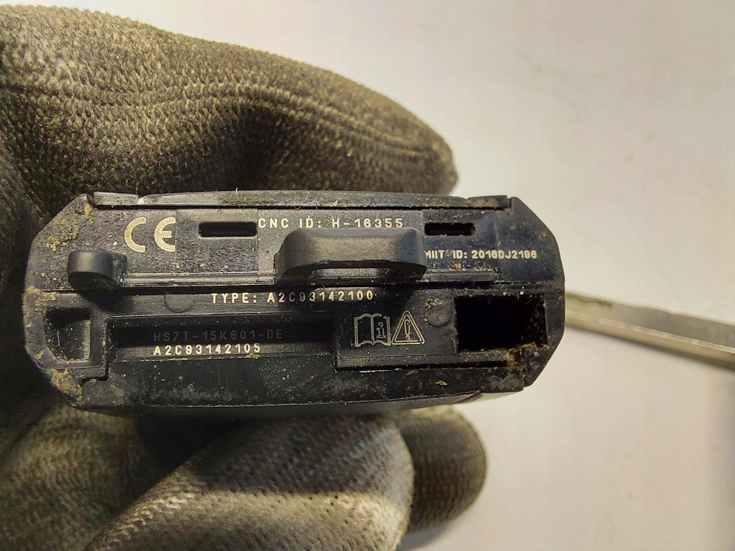 Ford Ranger VI 6 2024r key PILOT HS7T-15K601-DE