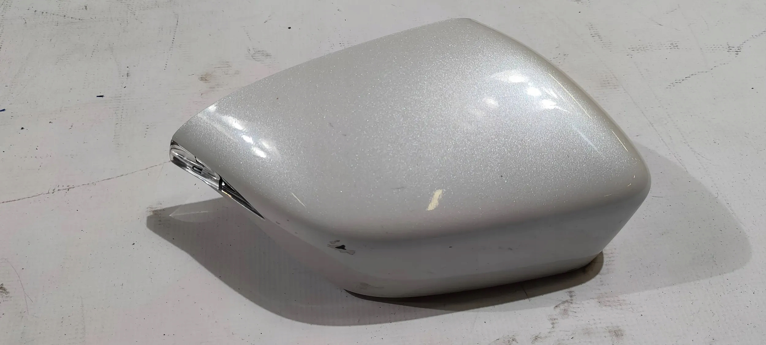 cover mirrors indicator Lincoln Continental 2017