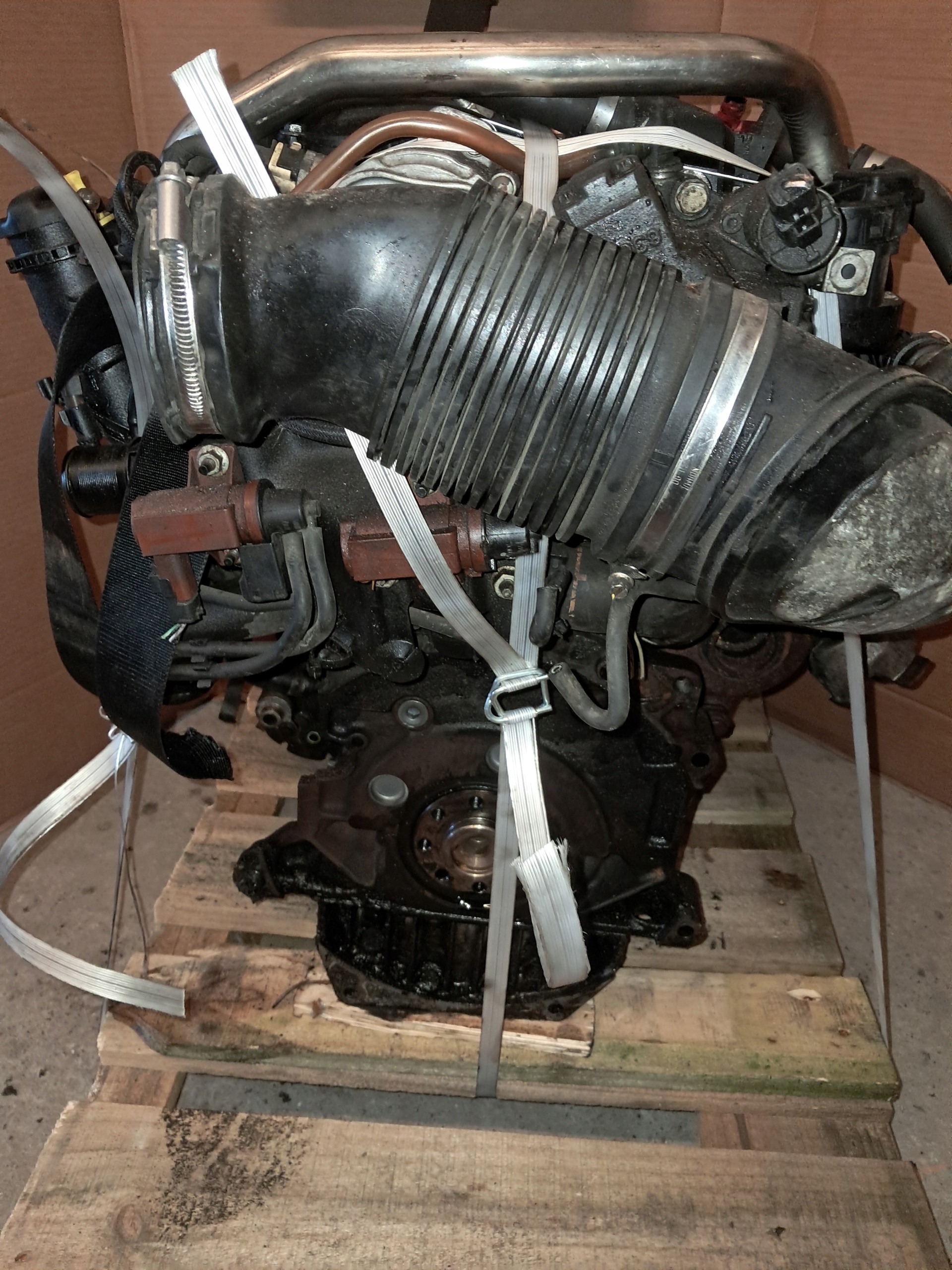 engine 2.0TDCI AZWA D4204T CONTINENTAL complete FORD S-MAX VOLVO DO MONTAZ