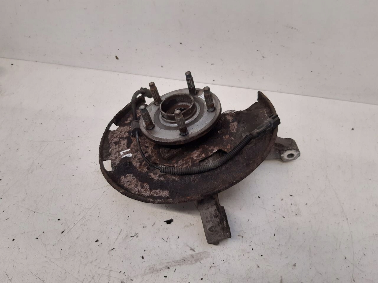 swing front front left Chevrolet Cruze 1,6 16V sedan