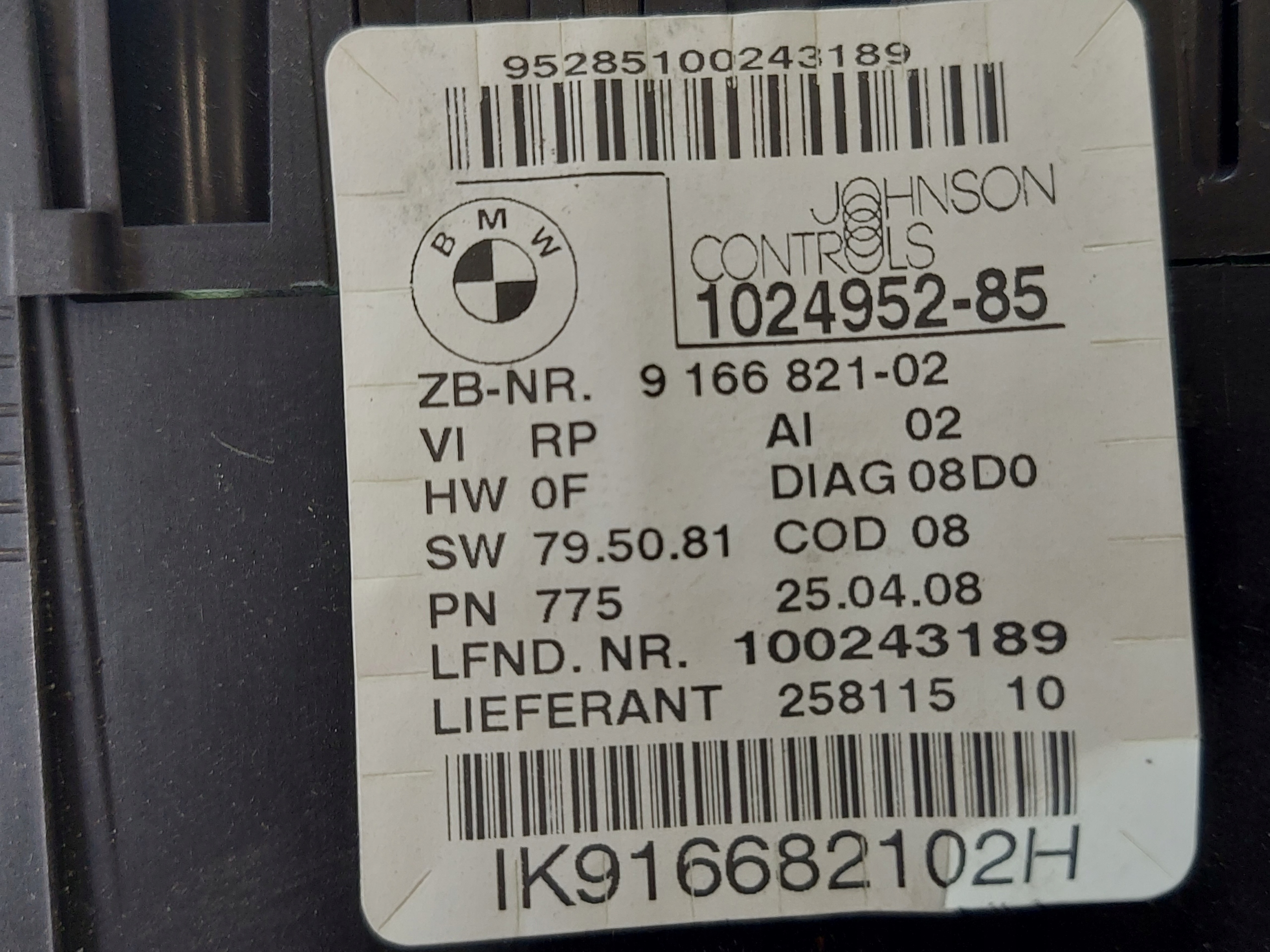 budíky hodiny BMW E87 2.0 D 102495285