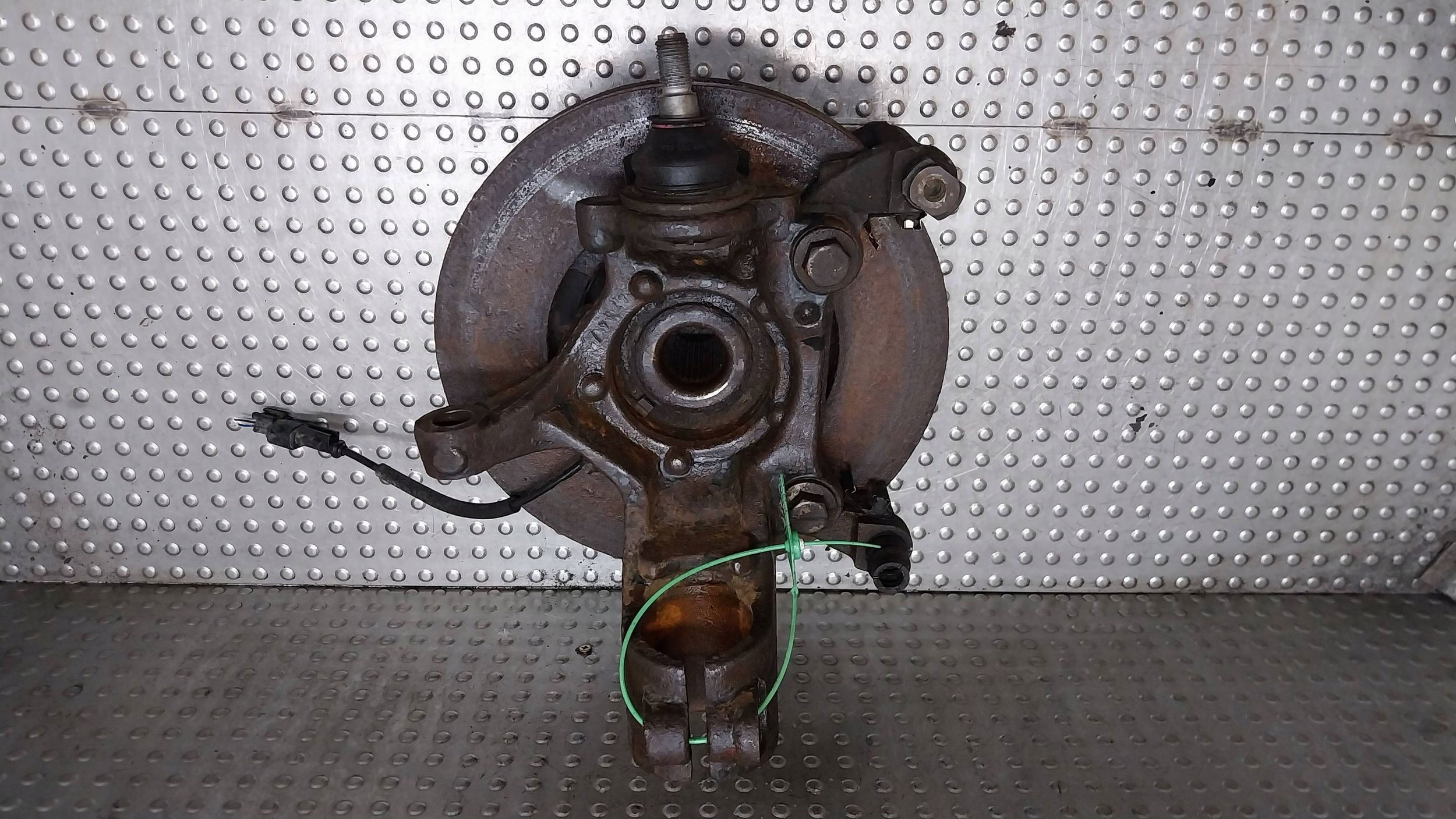 otoč čepu pravý předek FORD TRANSIT CUSTOM MK8 2,2 TDCI 13-19
