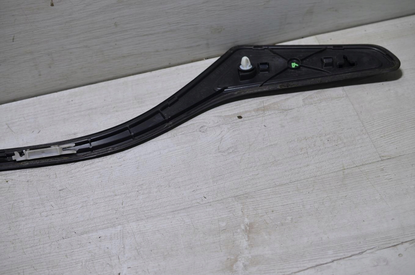 modanatura parafango Destra posteriore 3D PEUGEOT 208 e ACTIVE