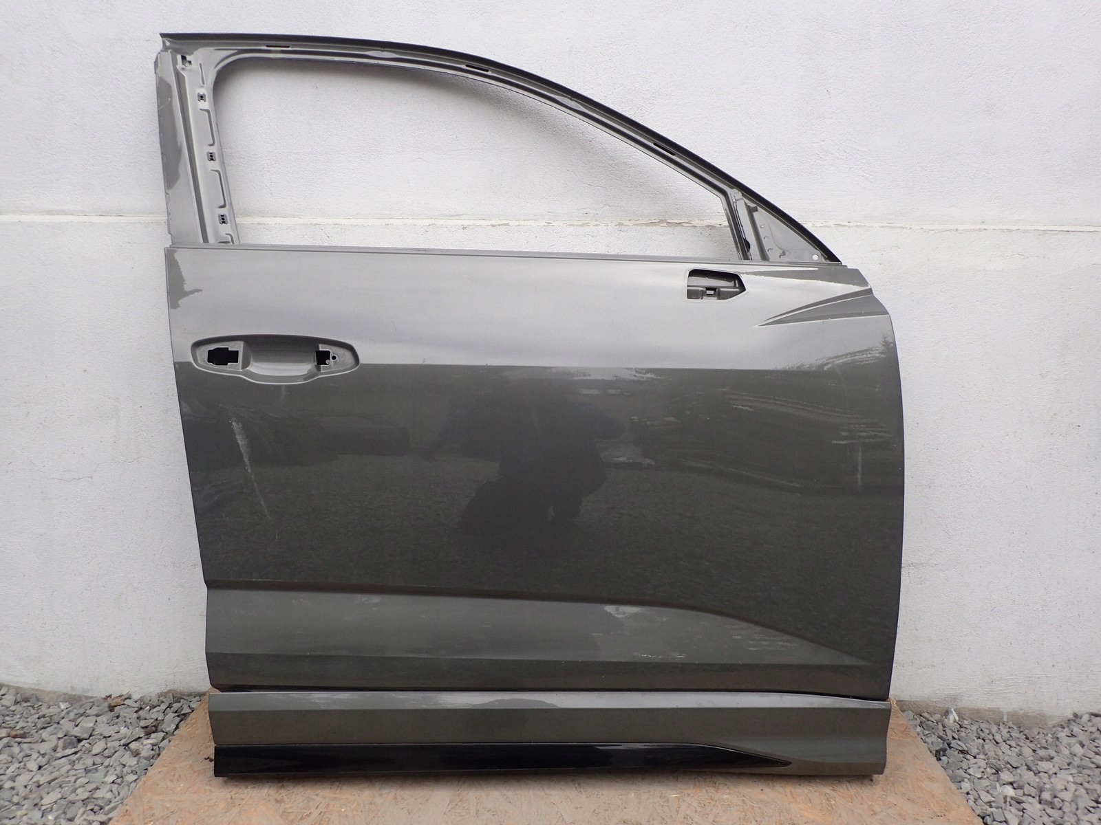 DRZWI PRAWE PRZEDNIE AUDI Q3 2 II 83F SPORTBACK