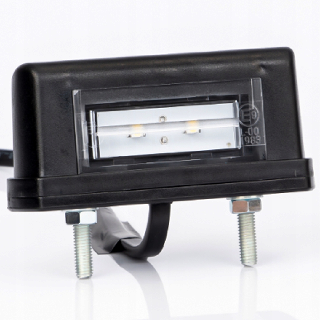 Podświetlenie tablicy rejestracyjnej LED FRISTOM FT-016 lampka oświetlenie