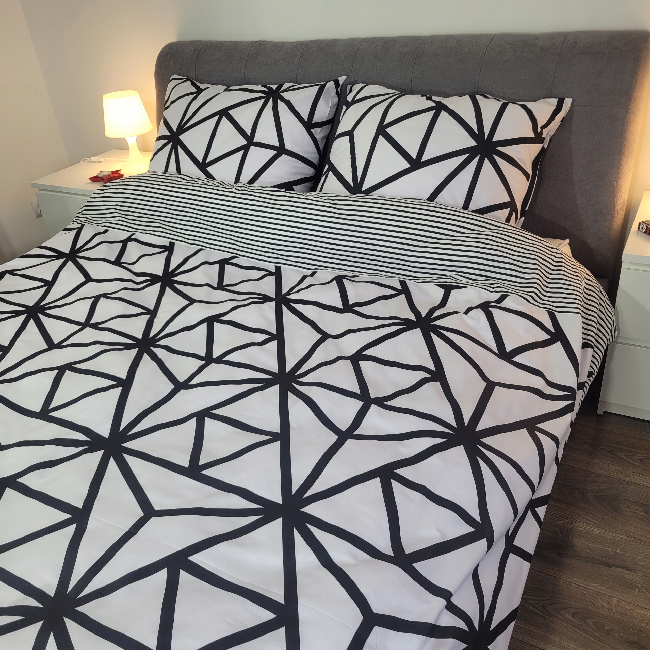 POŚCIEL 180x200 BAWEŁNA 100% CZARNA PAJĘCZYN PASKI Kod producenta 10773