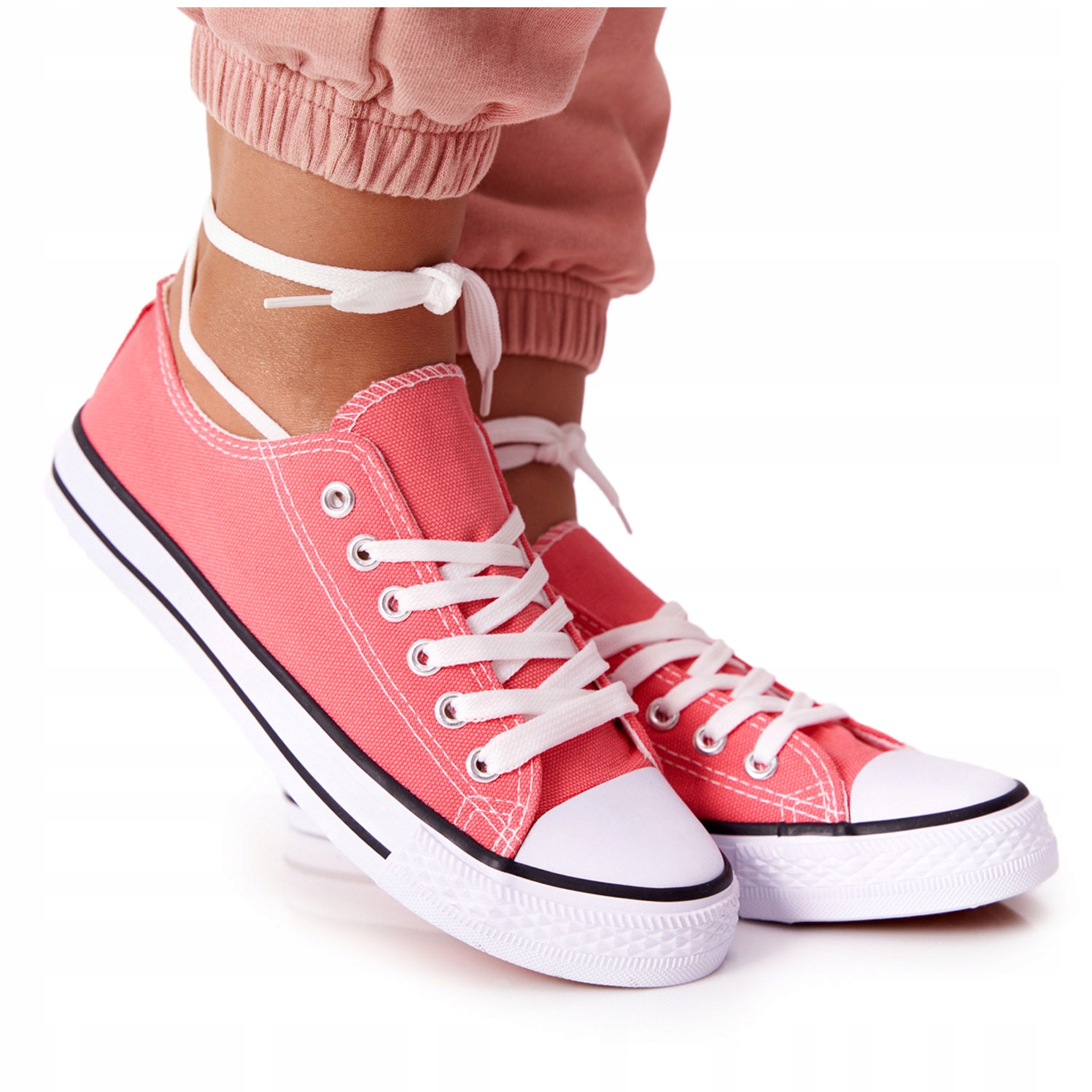 

Klasyczne Damskie Trampki Tenisówki Koralowe 38