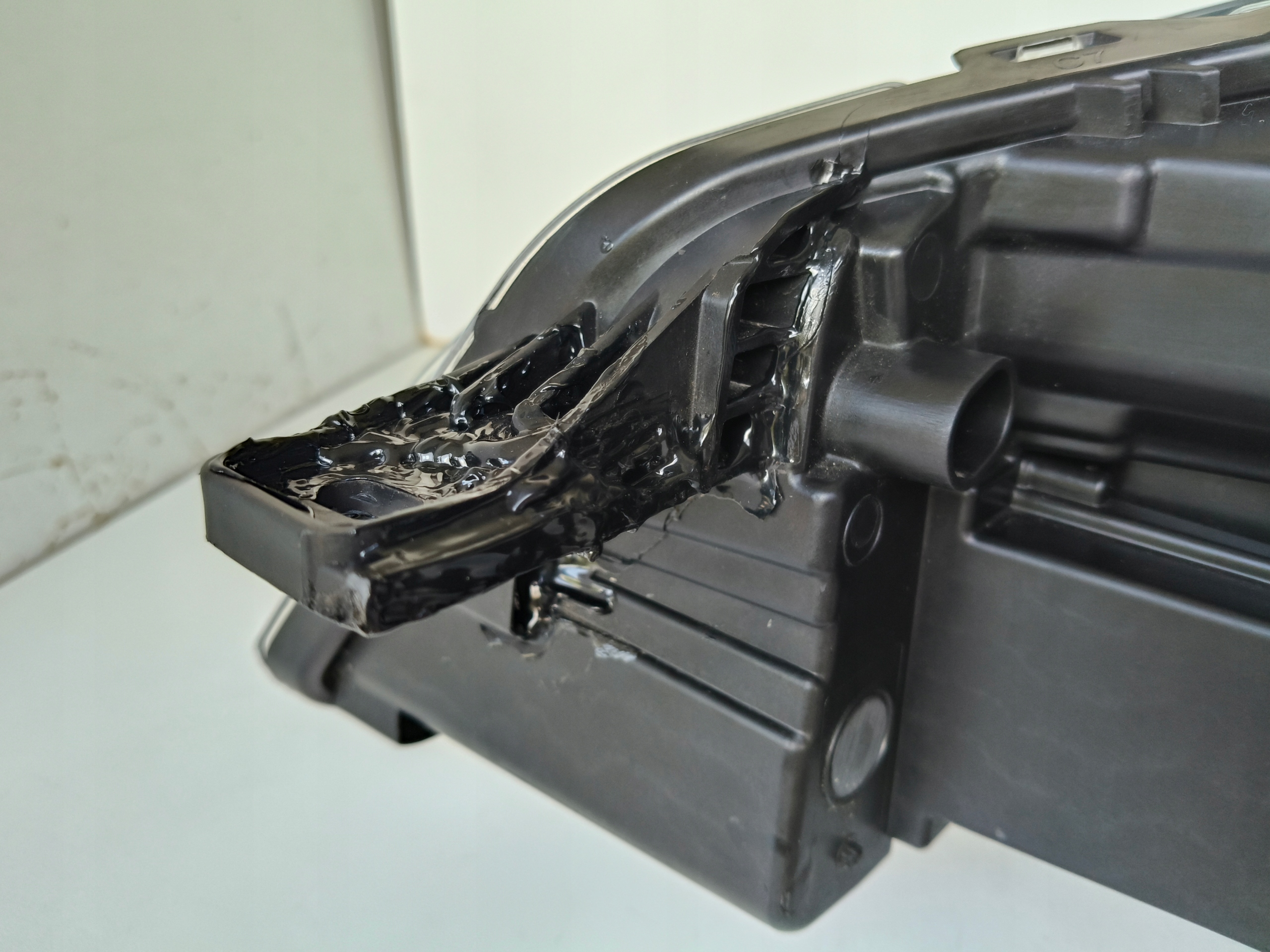 light right REFLEKTOR FORD KUGA MK3 19- FULL LED