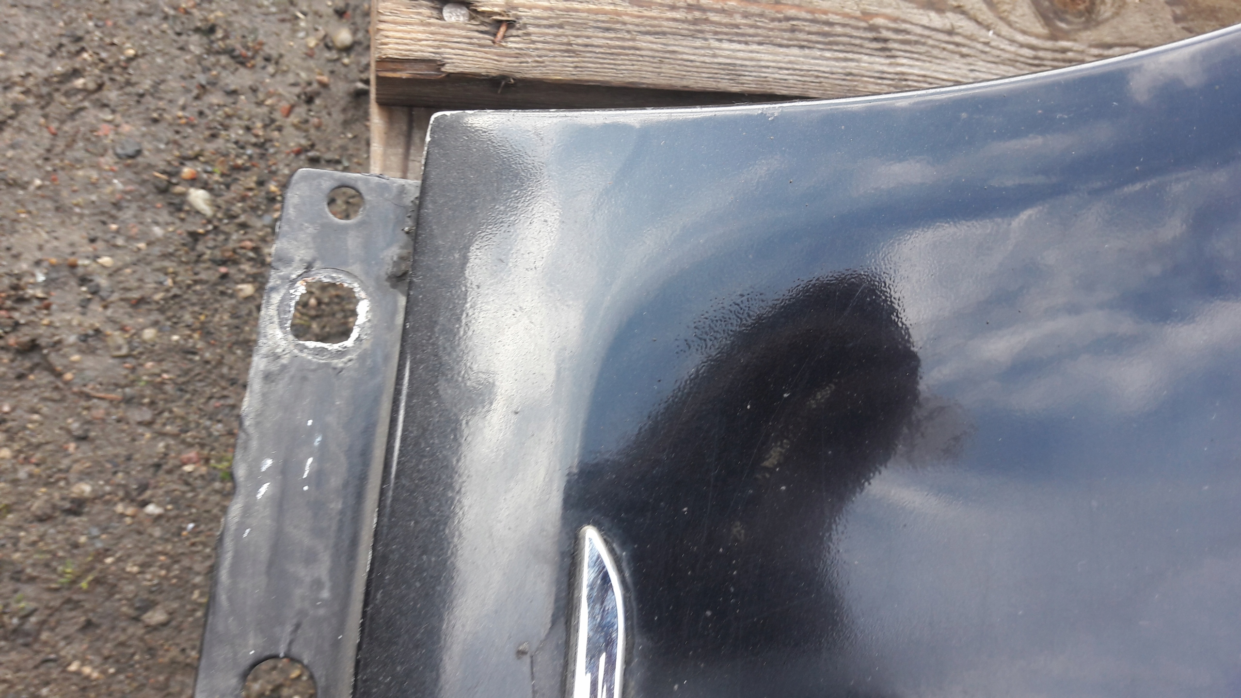 MERCEDES W204 fender left front 197