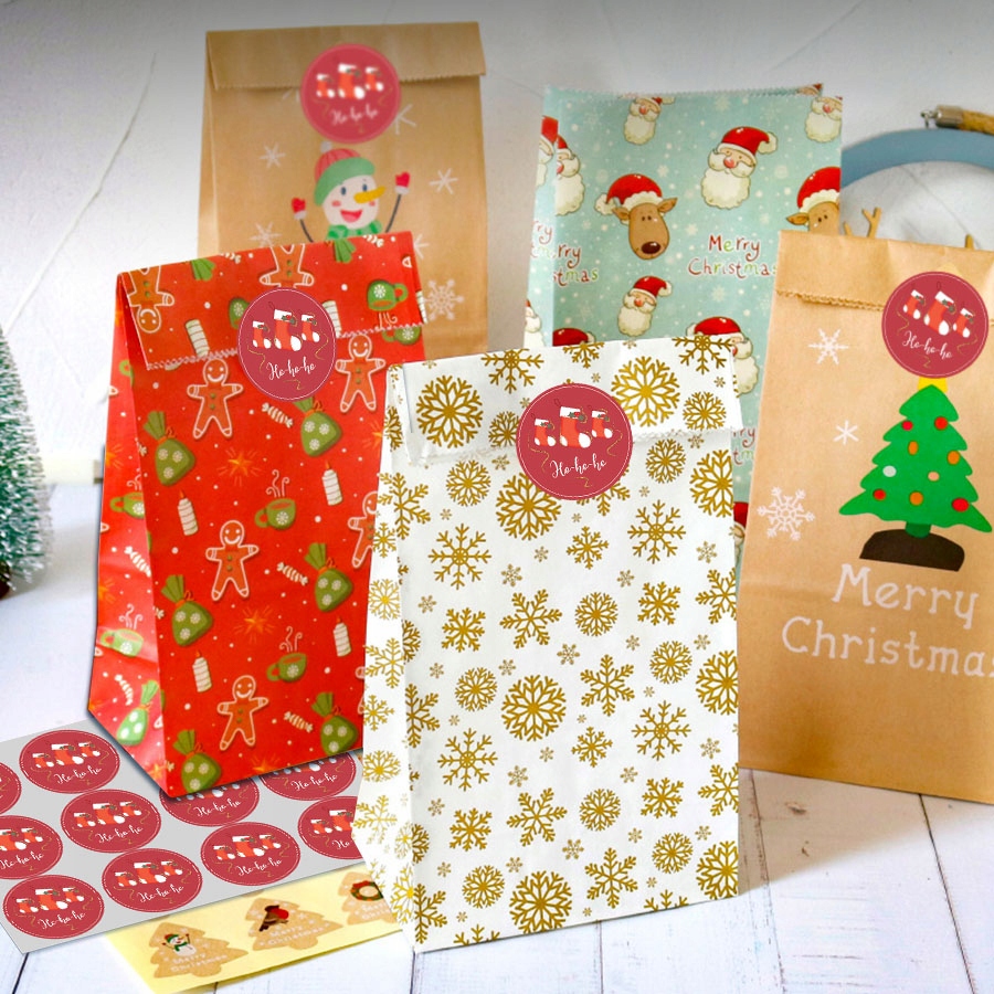 NAKLEJKI ŚWIĄTECZNE WESOŁYCH ŚWIĄT OZDOBNE NA PREZENTY ŚWIĘTA ZESTAW 24 SZT Marka Inna