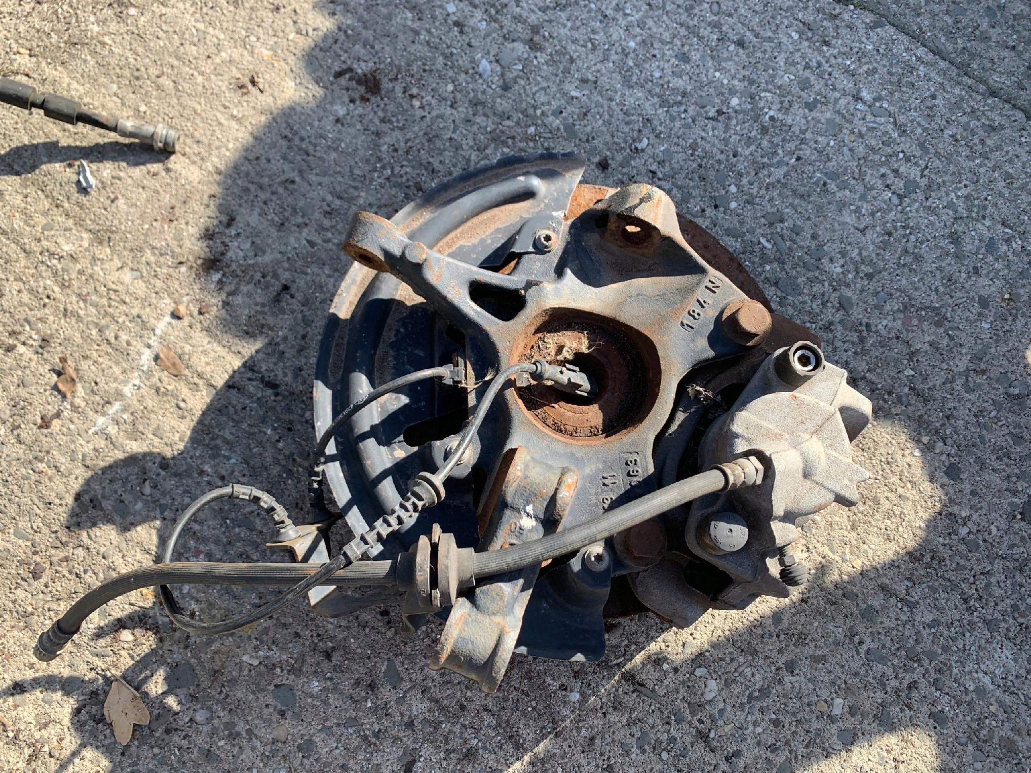 # swing caliper right front RENAULT MEGANE III