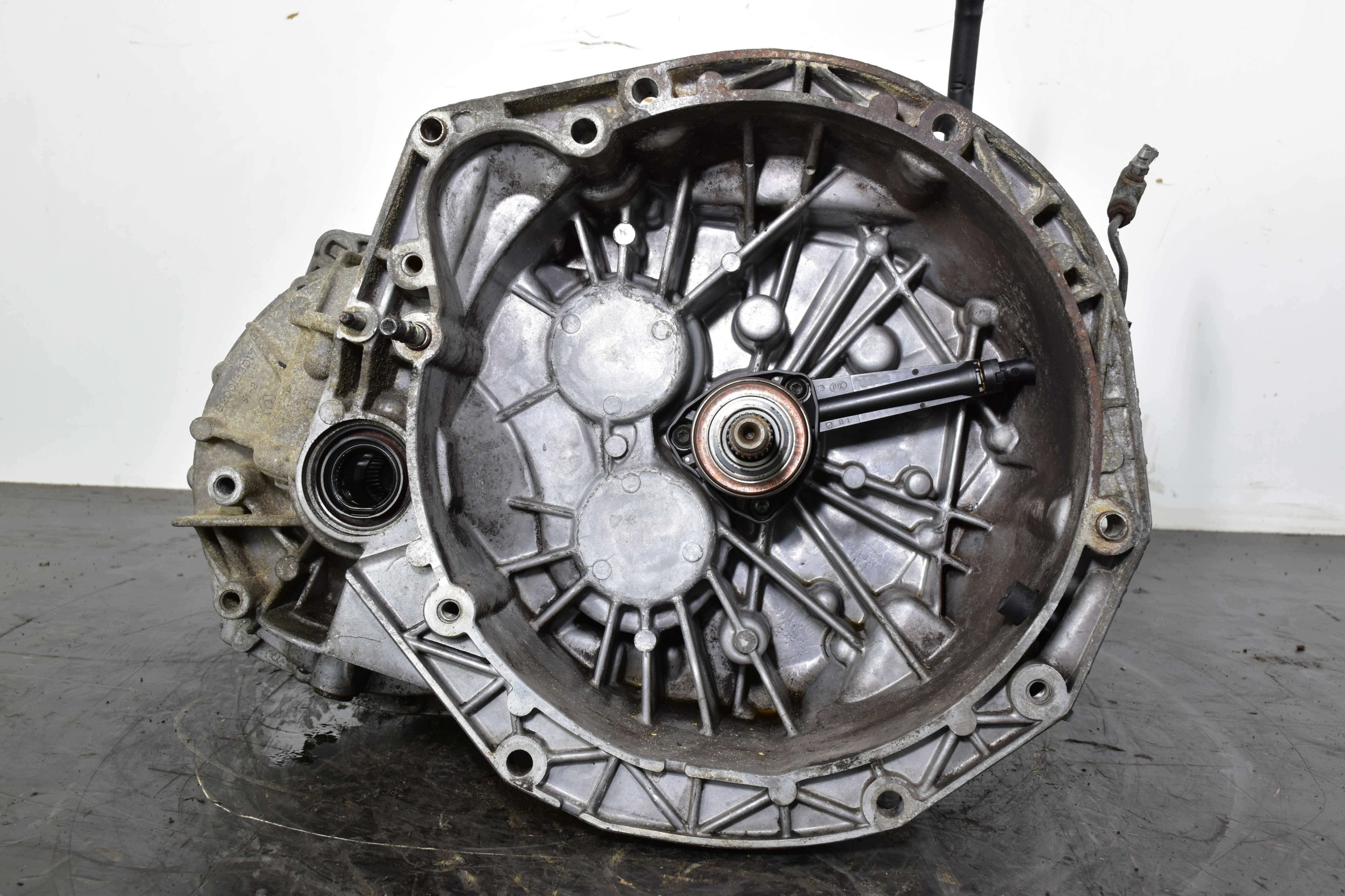 gearbox, manual RENAULT TRAFIC VIVARO PRIMASTAR 1.9 dCi PK6075
