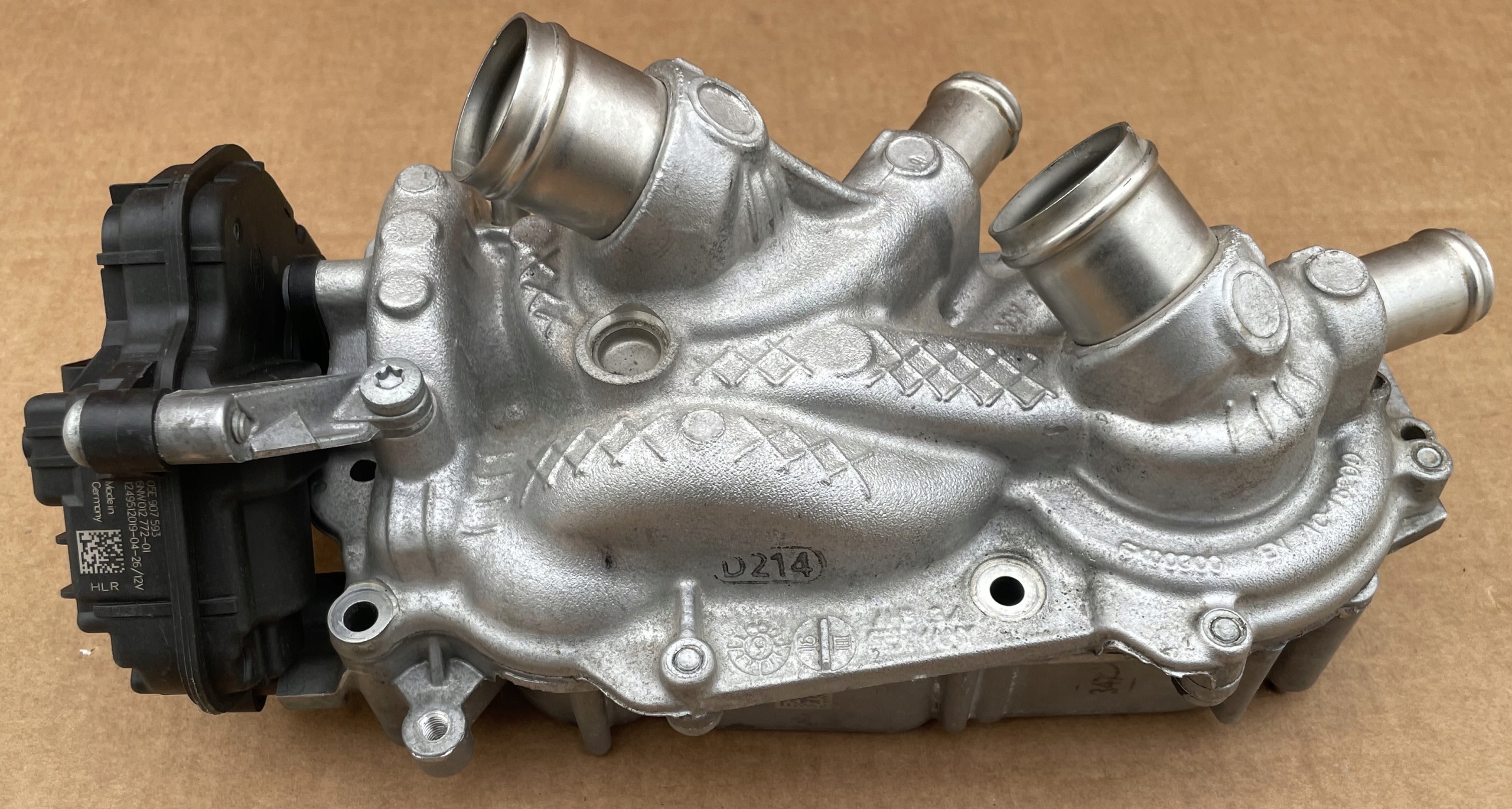 water pump 05E121042B 05E121117G 05E121111K IDEAL