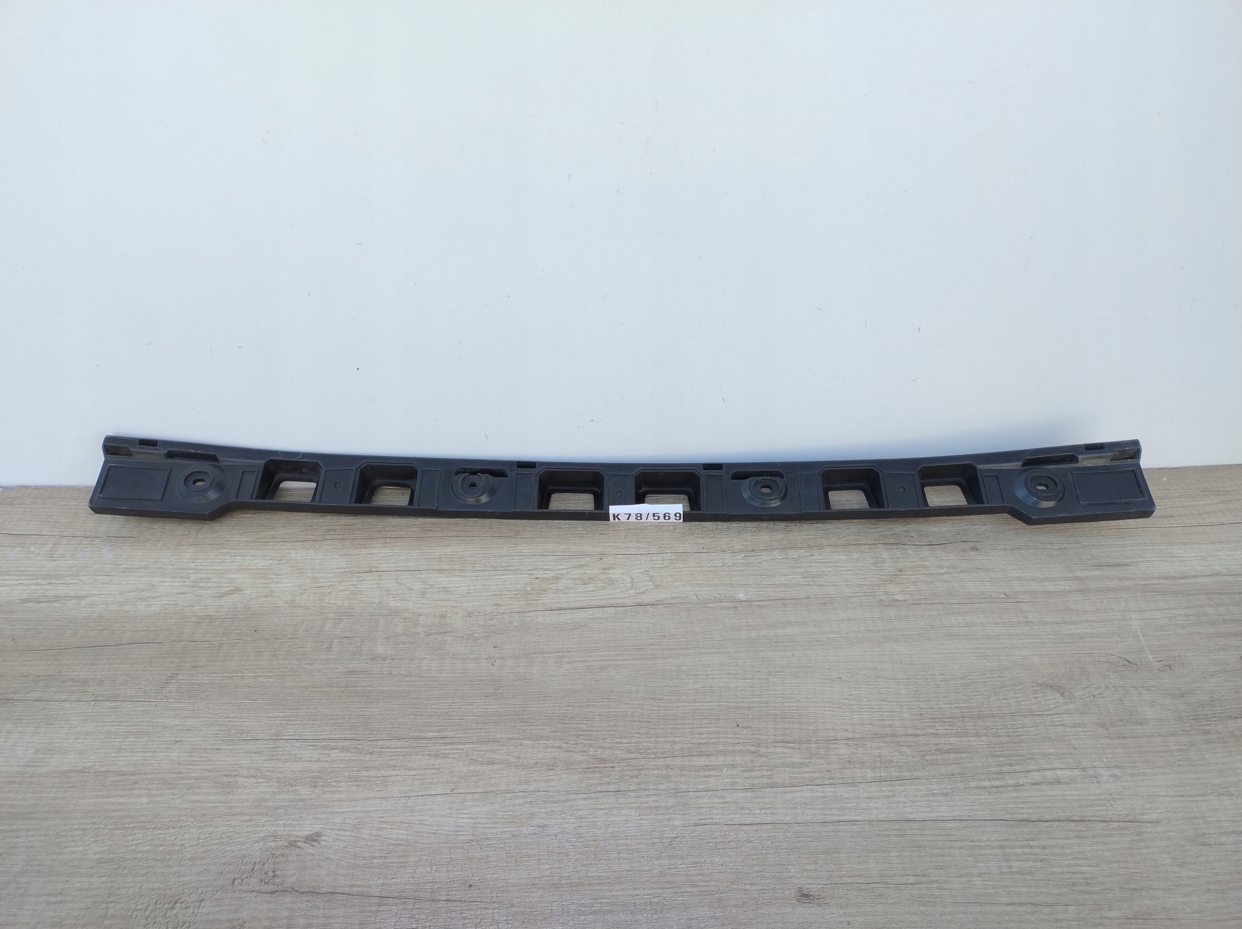 VW GOLF 6 VI plus bumper bracket rear part central console bracket K78/569