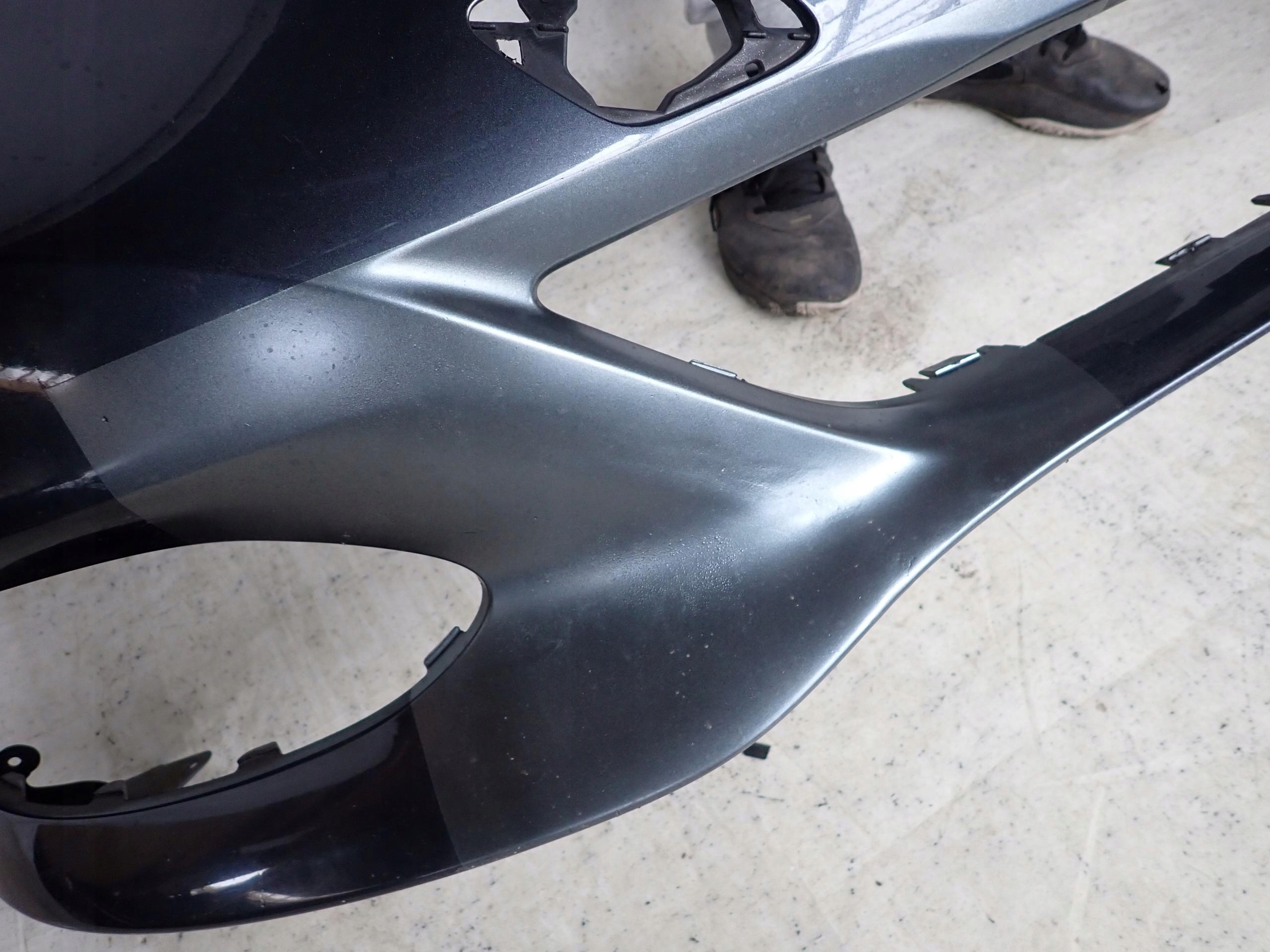MERCEDES W212 E-KLASA LIFT AVANTGARDE bumper front front PDC A2128851838