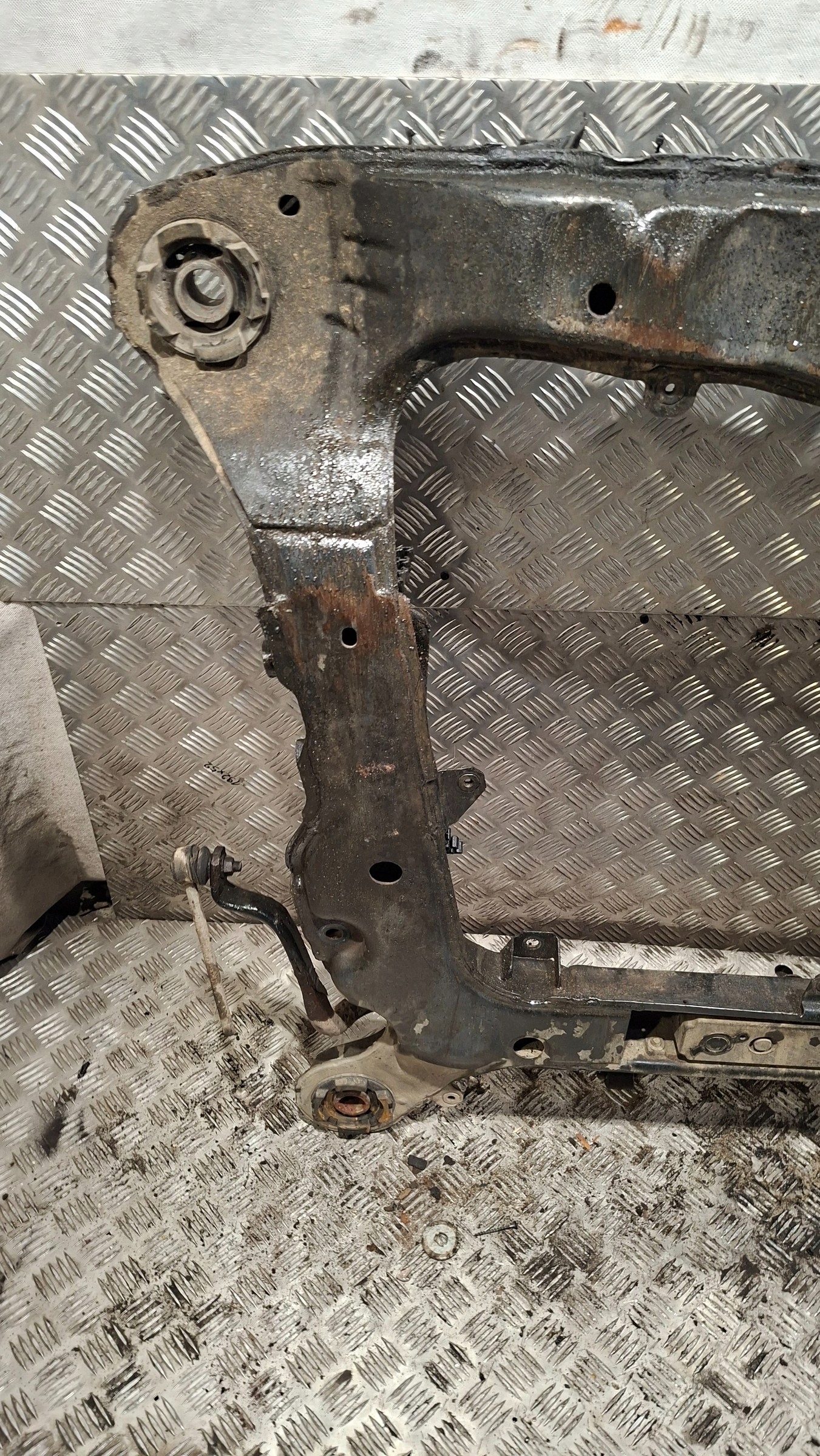 sider axle beam below engine DACIA DOKKER 1.6