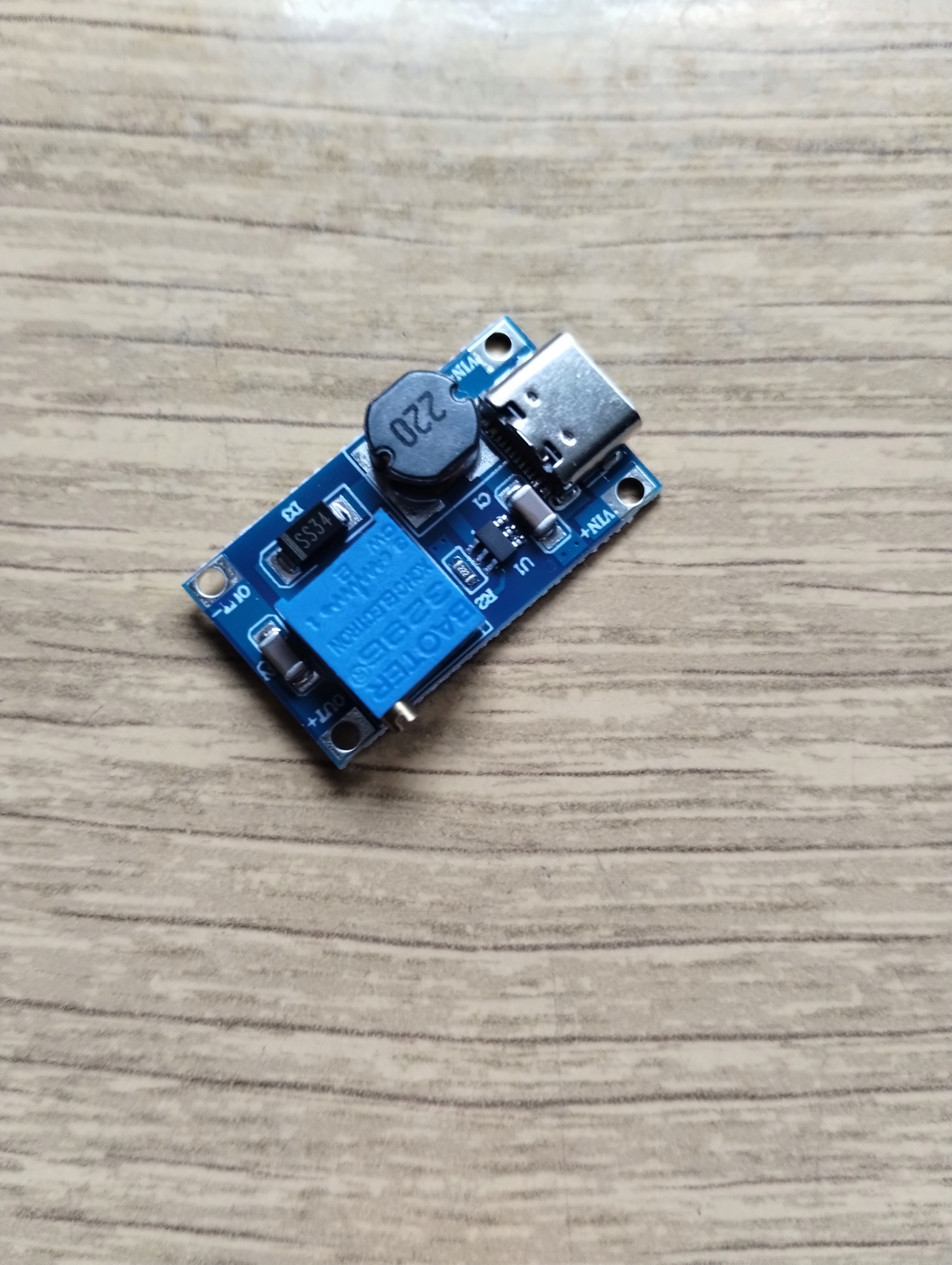 Przetwornica Step-Up MT3608 5V - 28V 2A z USB-C Arduino Kod producenta MT3608 z USB-C