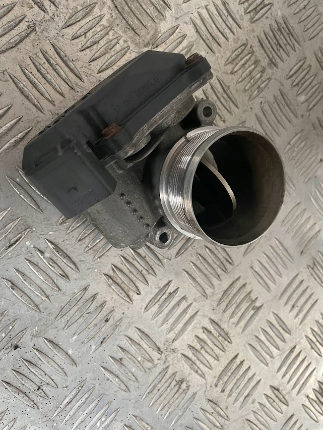 Przepustnica Audi Vw 059145950AL