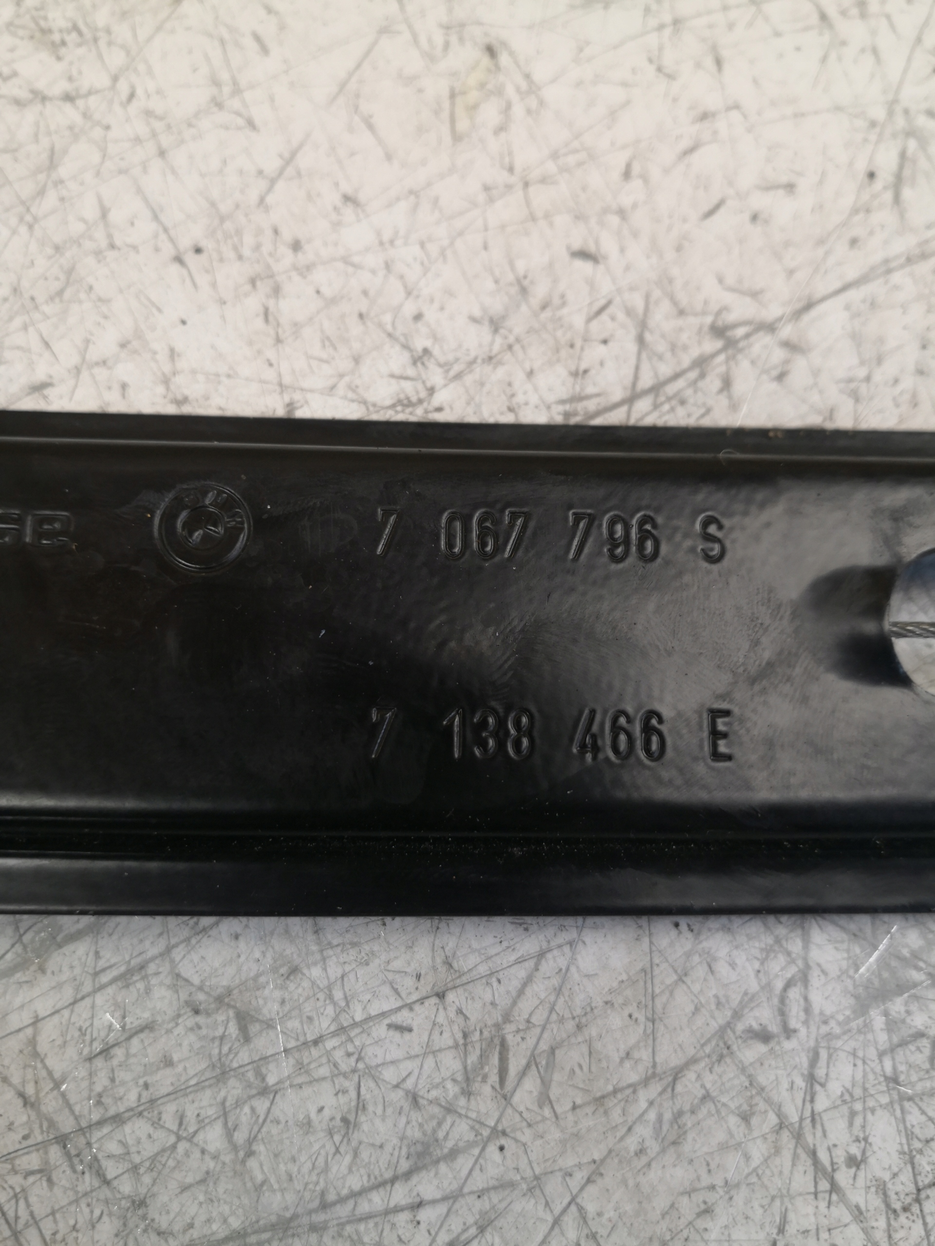 window regulator right front BMW 1 E87 7067796S