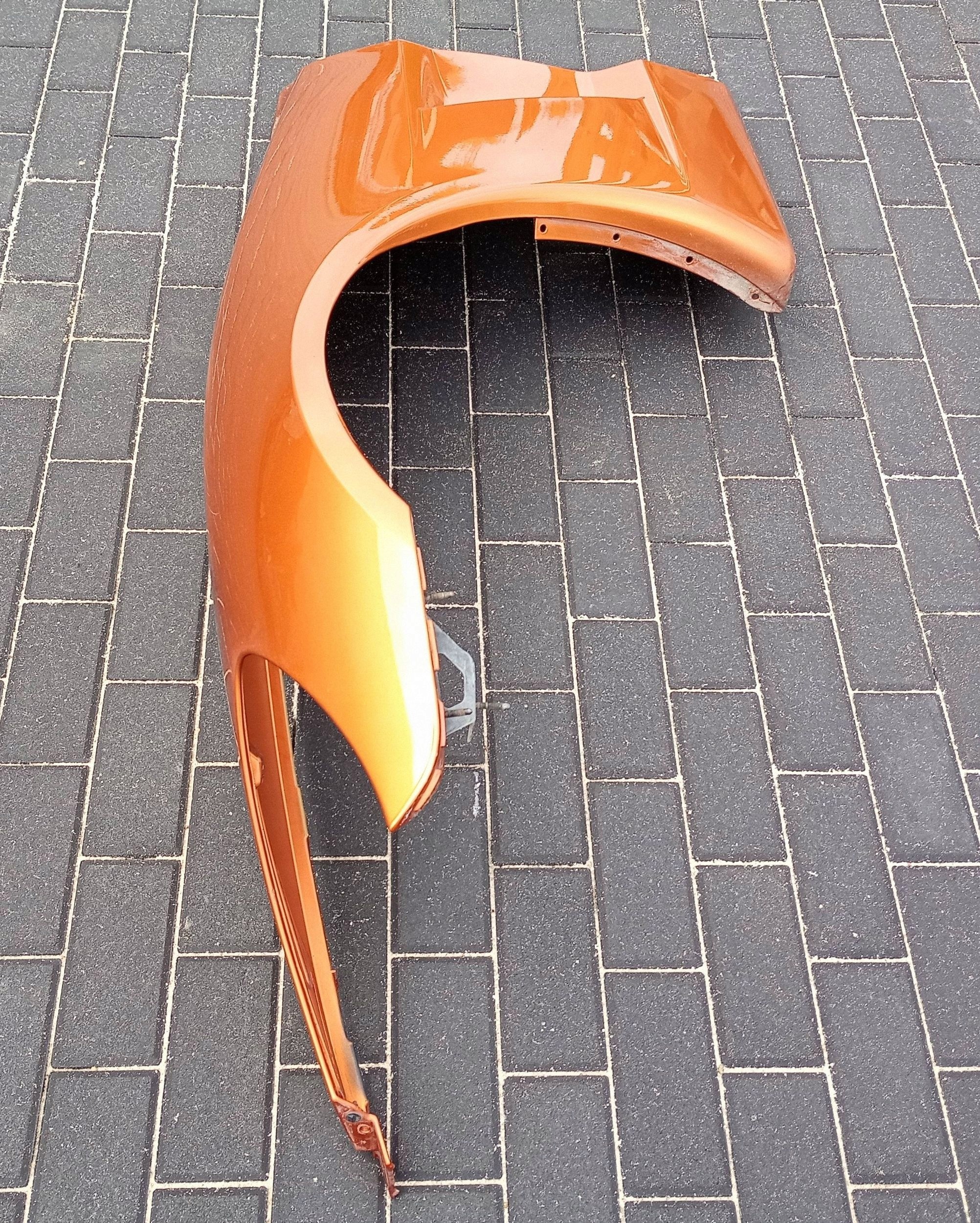 fender left front front left Chevrolet Corvette C6 2005