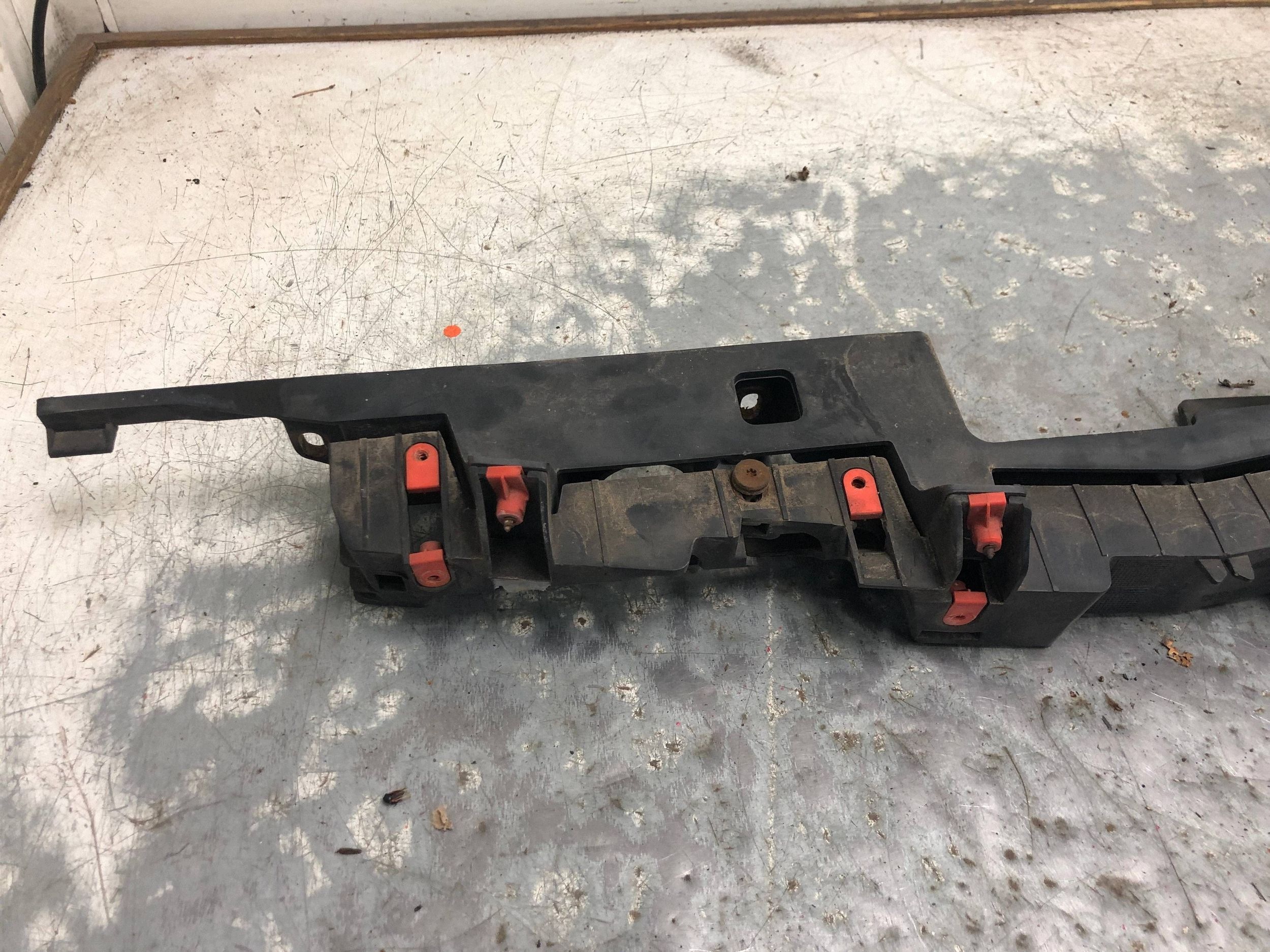 Console Support plaque Armature Avant OPEL ASTRA J 13264477