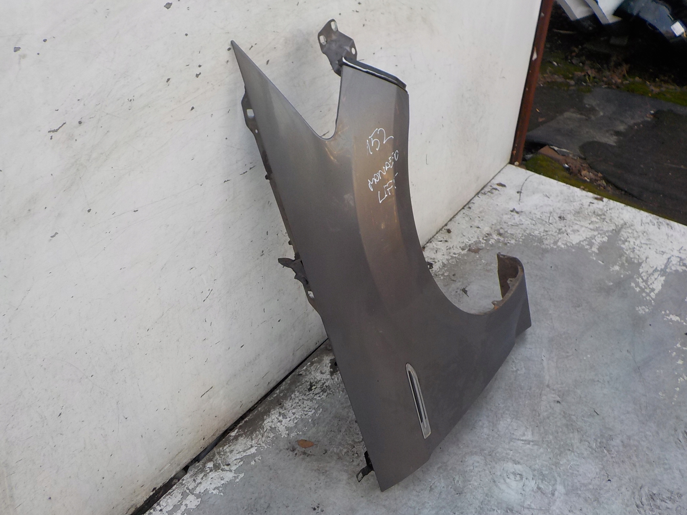 152 FORD MONDEO IV MK4 fender right front front