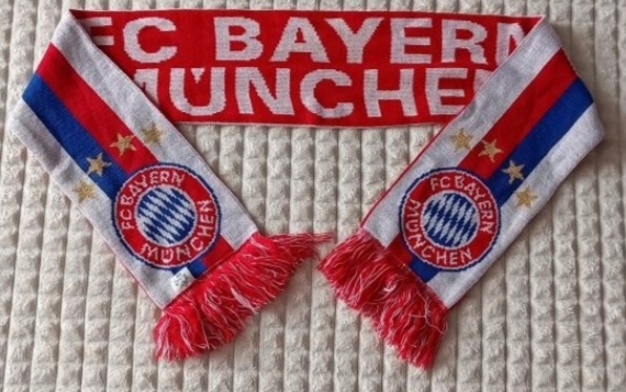 Bayern Monachium szalik piłkarski