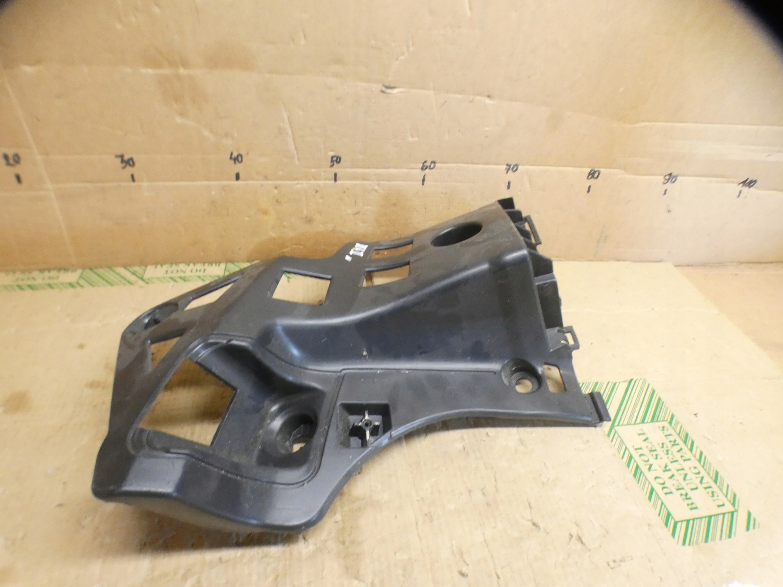 bumper bracket rear part right left DS4 CROSSBACK II 9830978380 9830978280