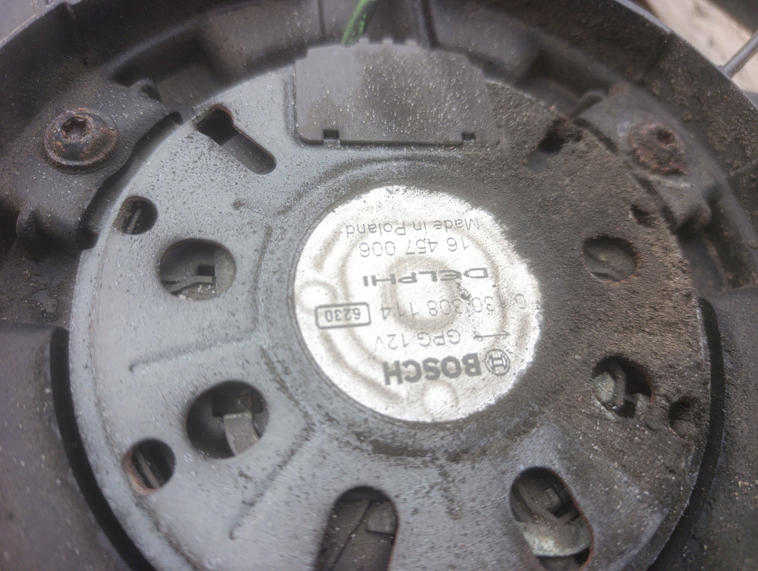 ventilátor chladiče obal Opel Astra IV J 16457006 0130308114