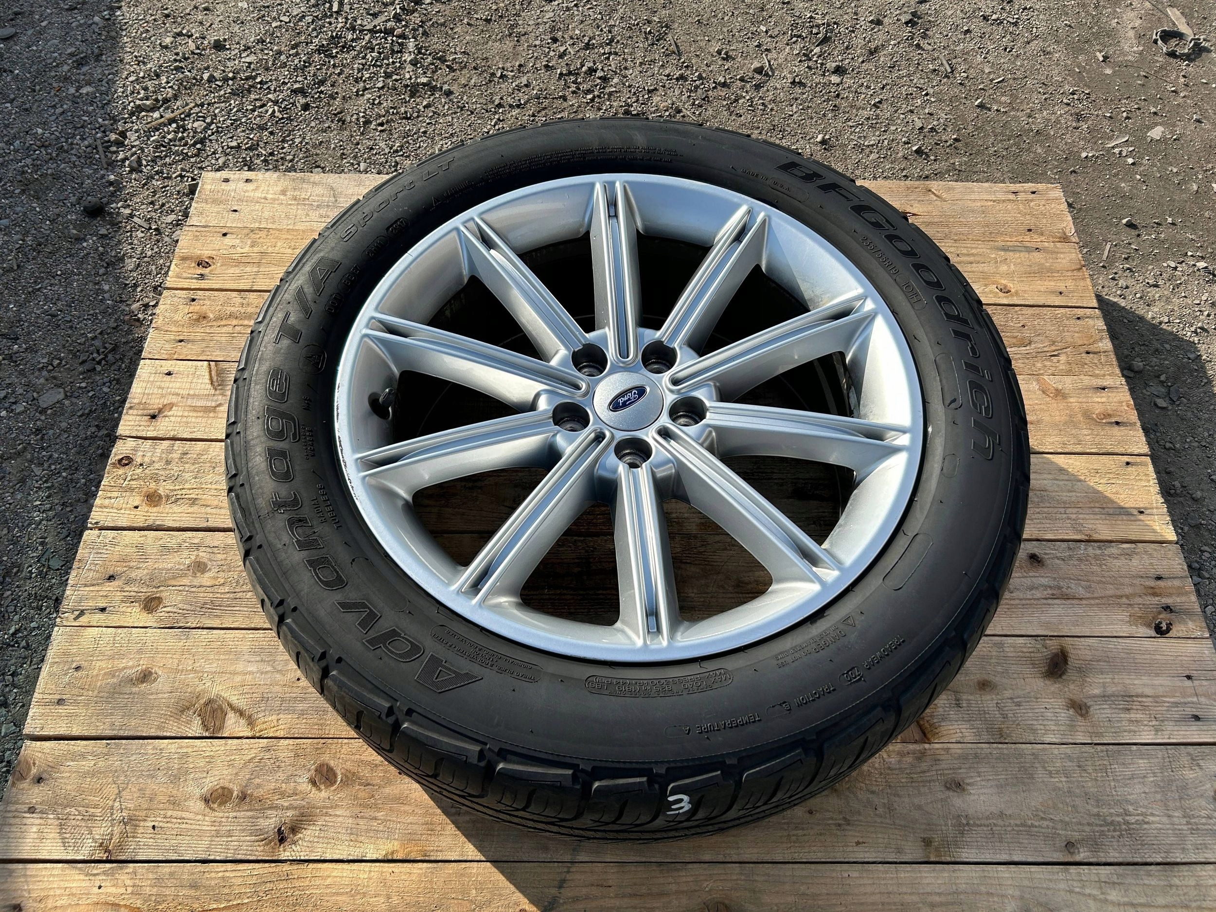 wheel disc discs disc 19" 19x8jx39 Ford Flex 2013
