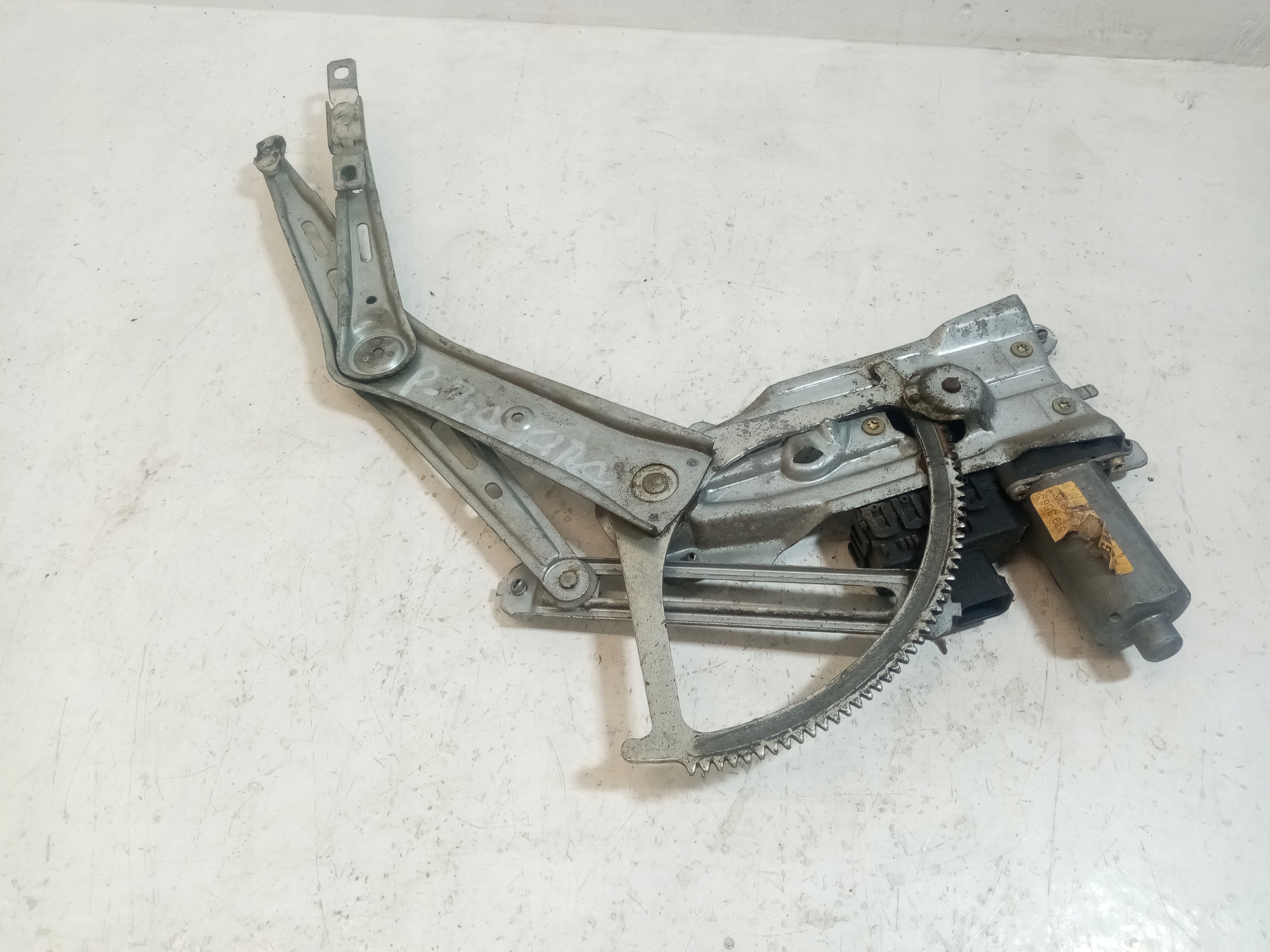 ELE mechanism windows right front OPEL ZAFIRA A 90579572