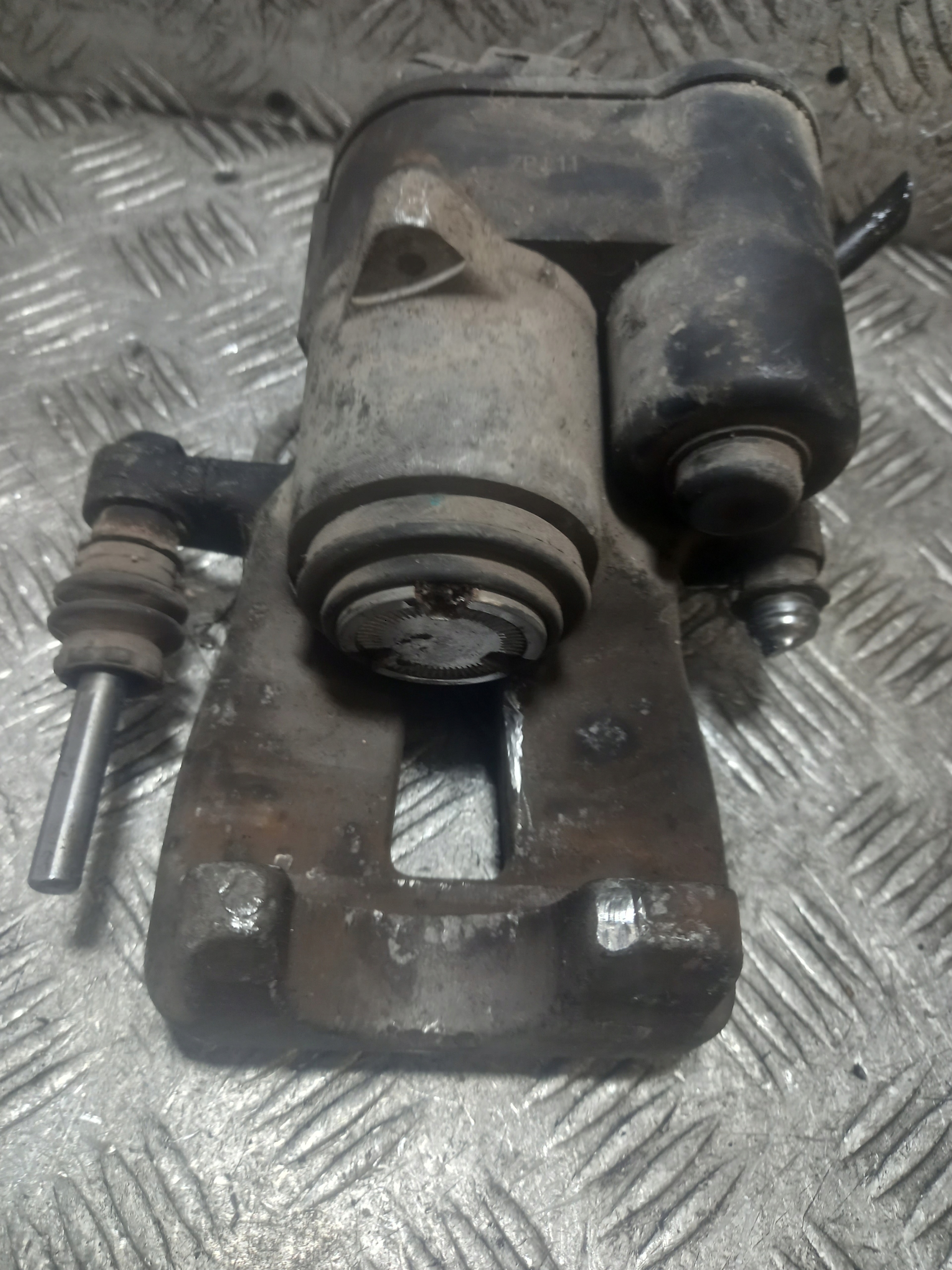 caliper brake right rear part rear VOLKSWAGEN PASSAT B6