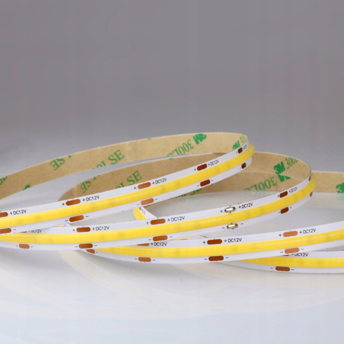 TAŚMA LED COB 480L/M ZIMNA 6000K 9W/m 12V DC /1 METR CIĄGŁE ŚWIATŁO Marka inna