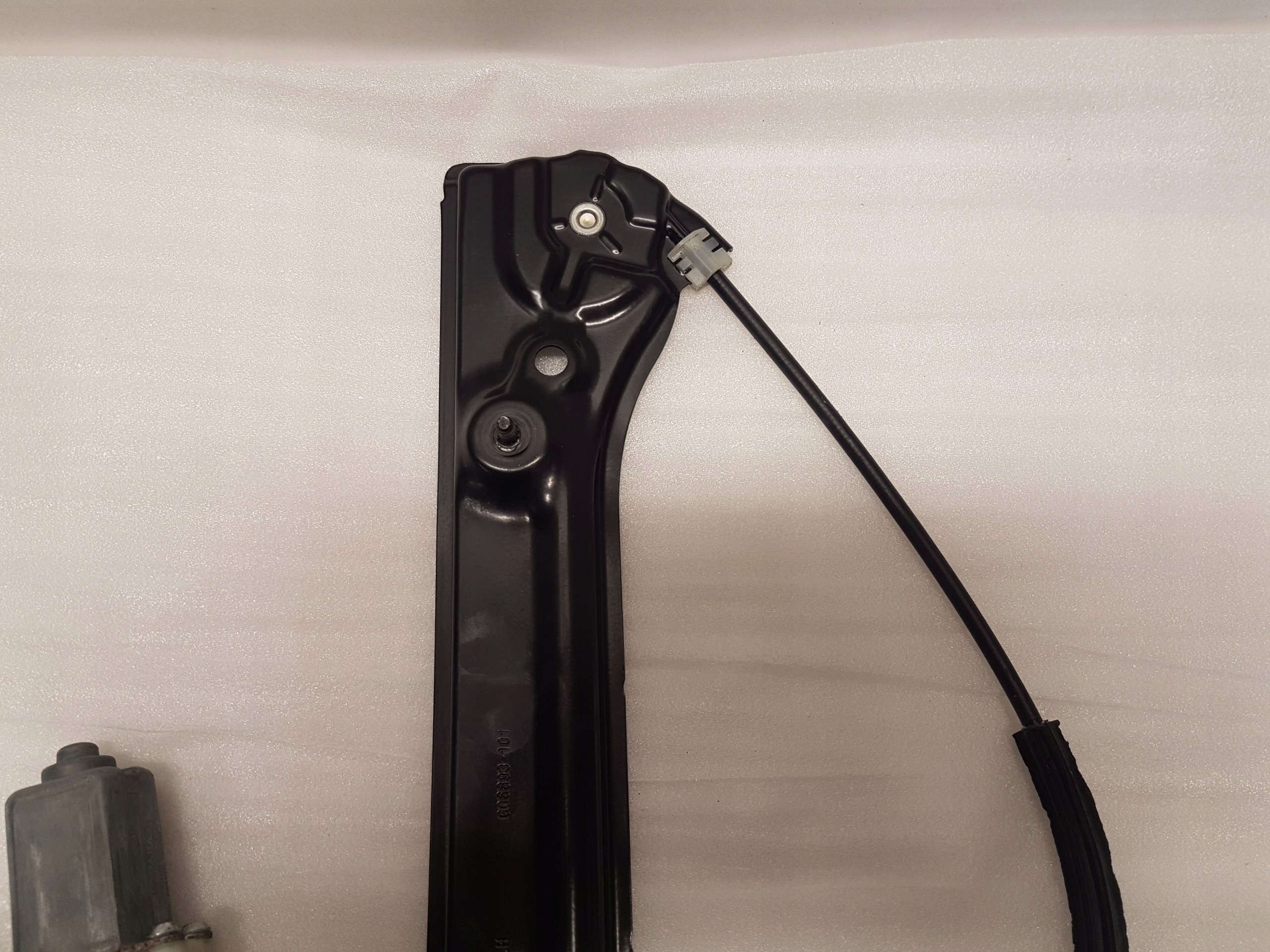 Gestänge fensterhebermotor links vorne MINI F56 7296441